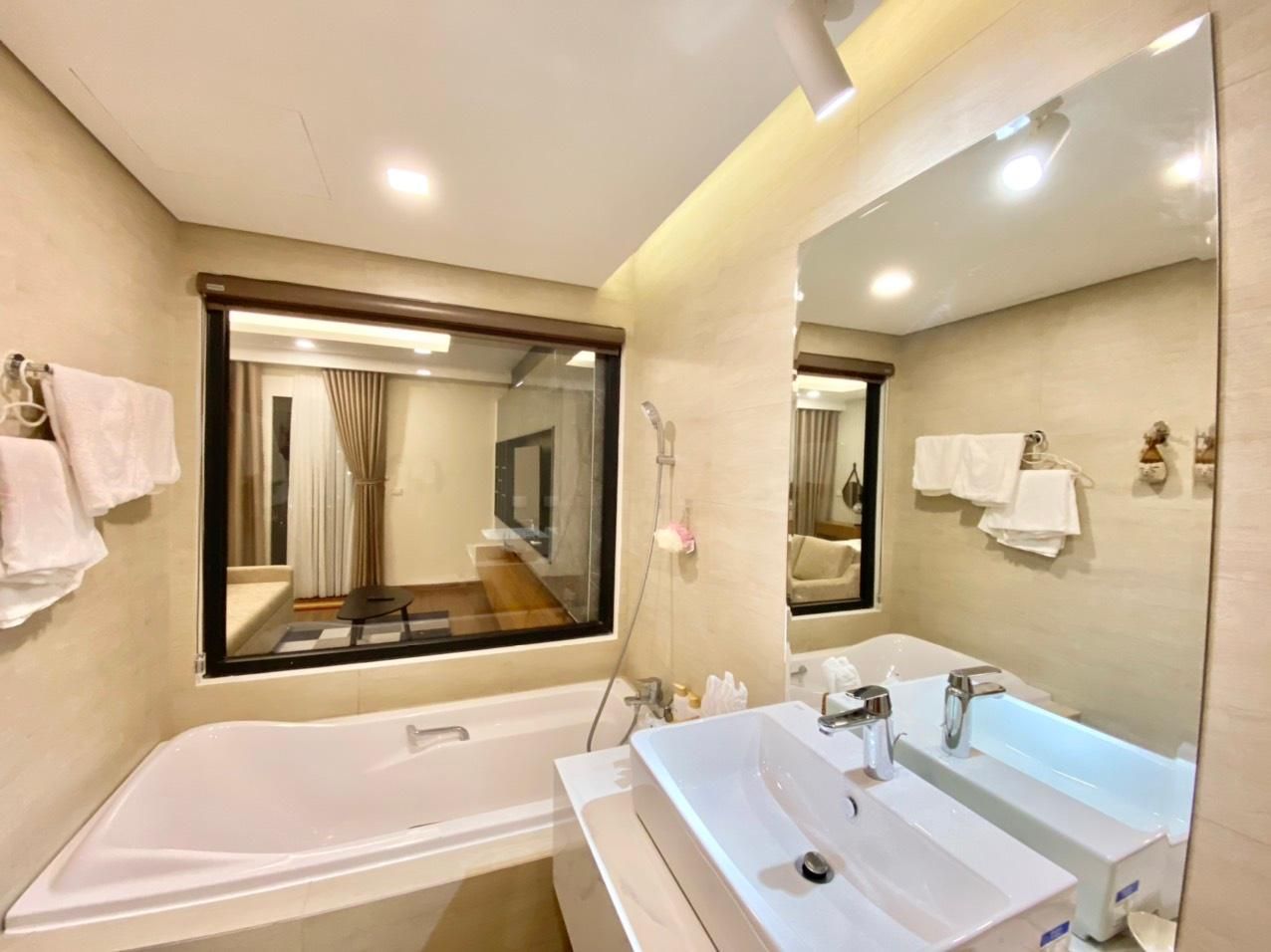 Modern Deluxe Double Room