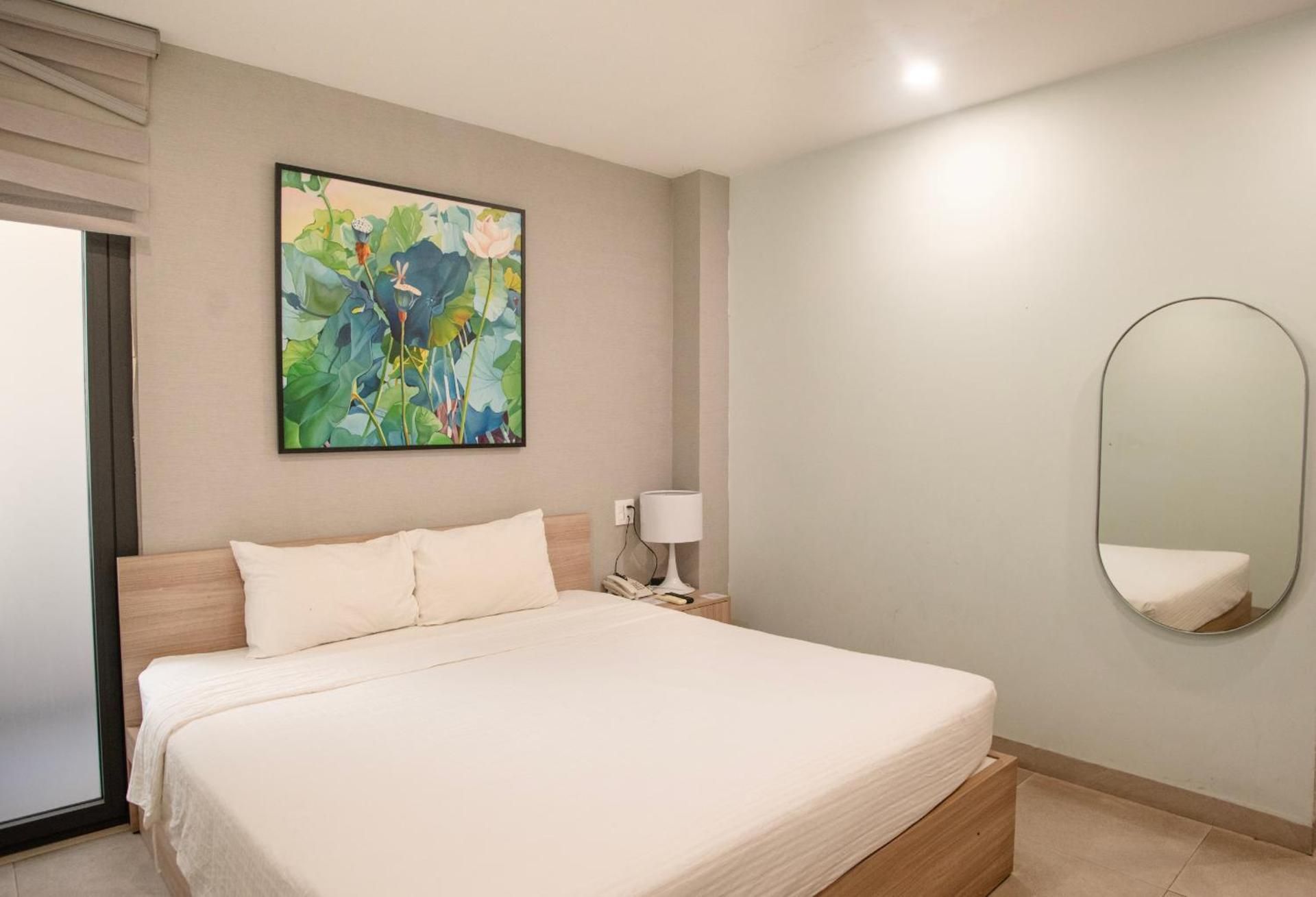Standard King Room