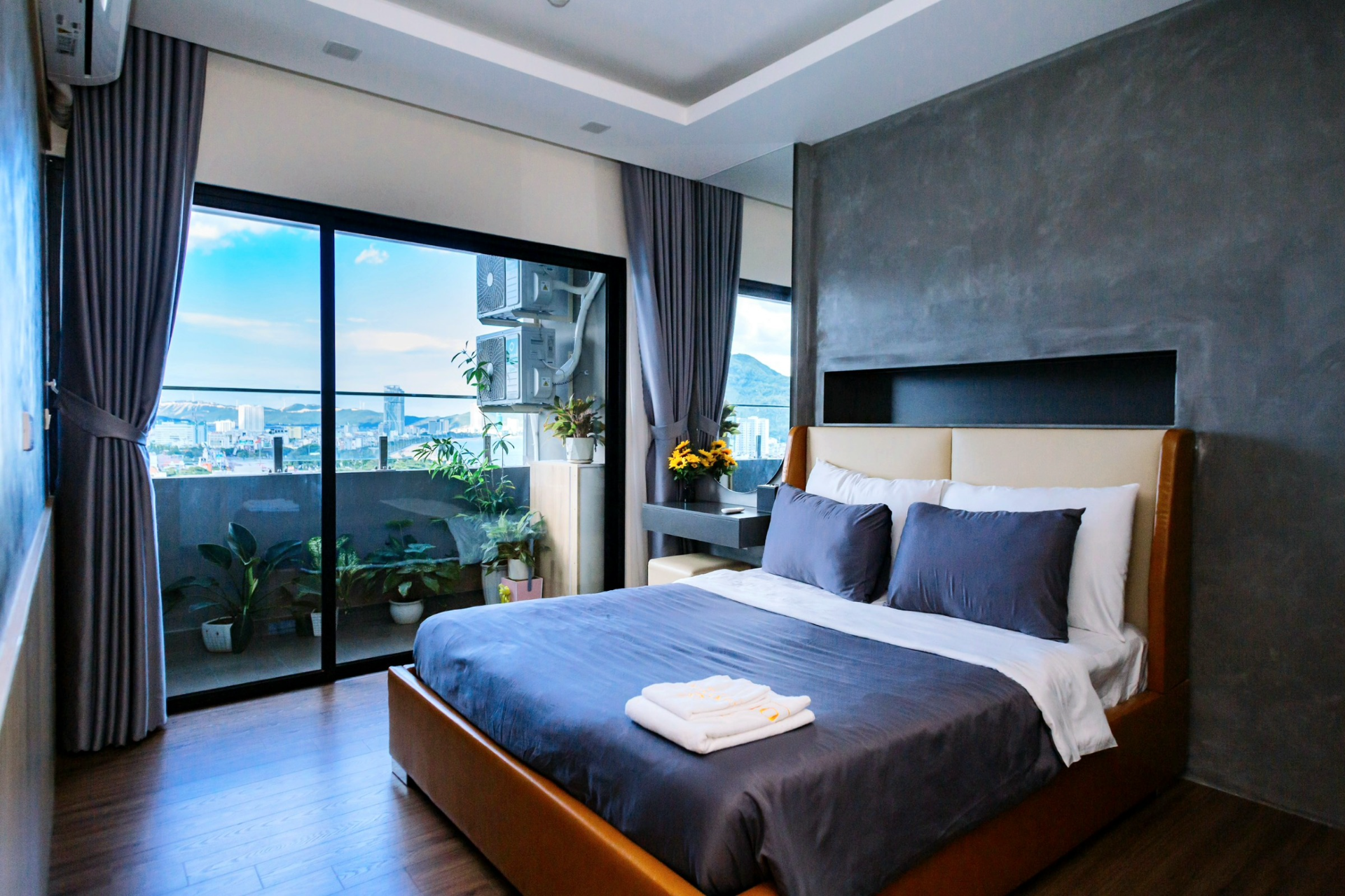 3-Bedroom Ocean View Apartment