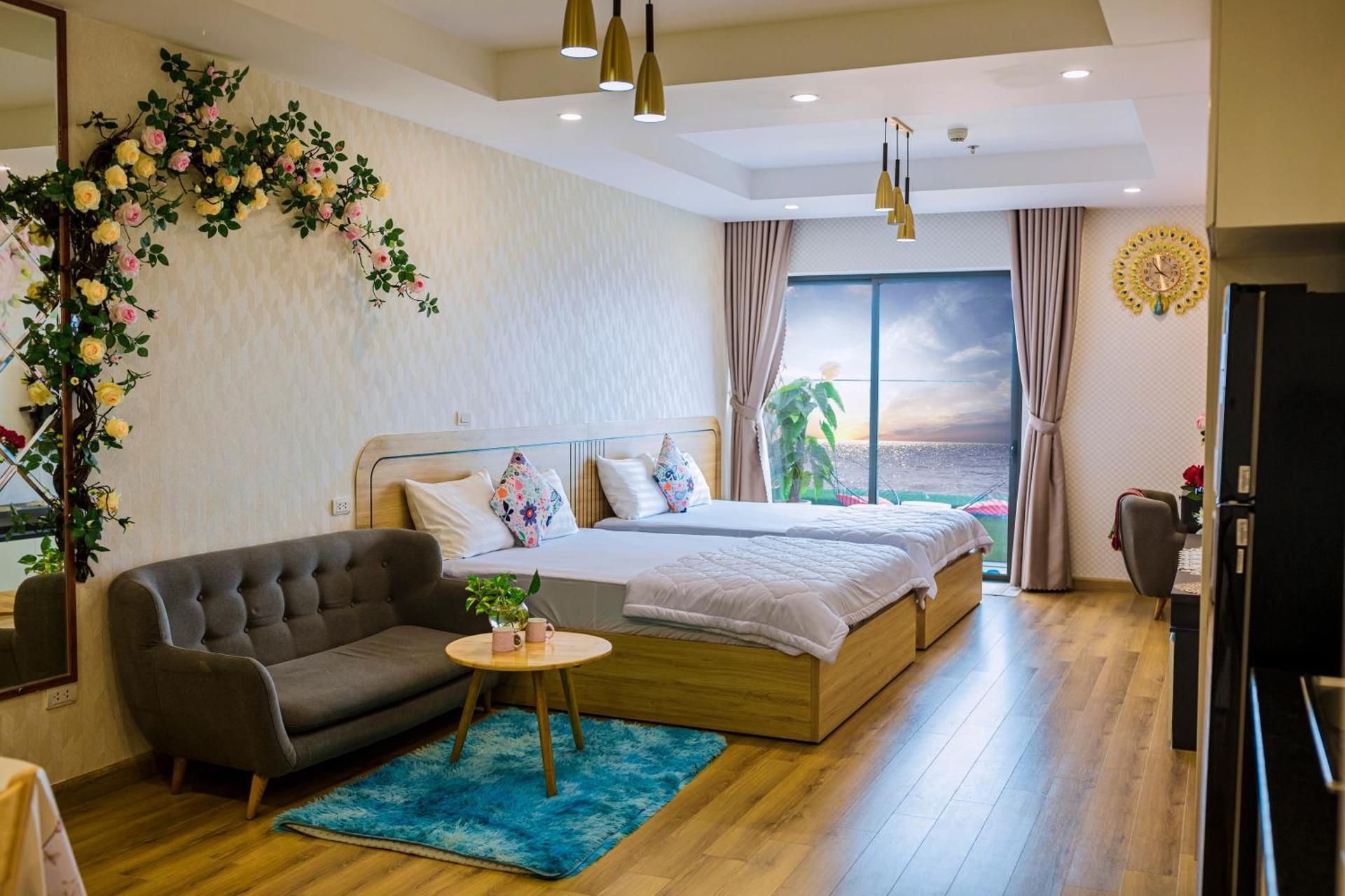 Deluxe Double Room with Balcony and Sea View