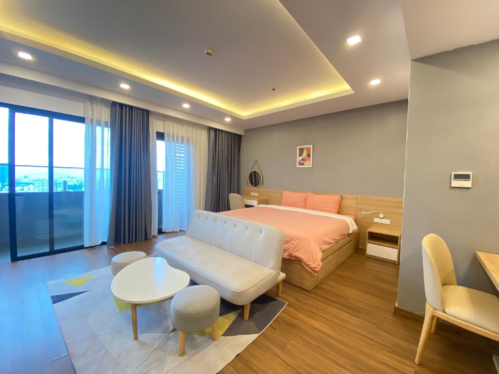 1-Bedroom Sea View Apartment