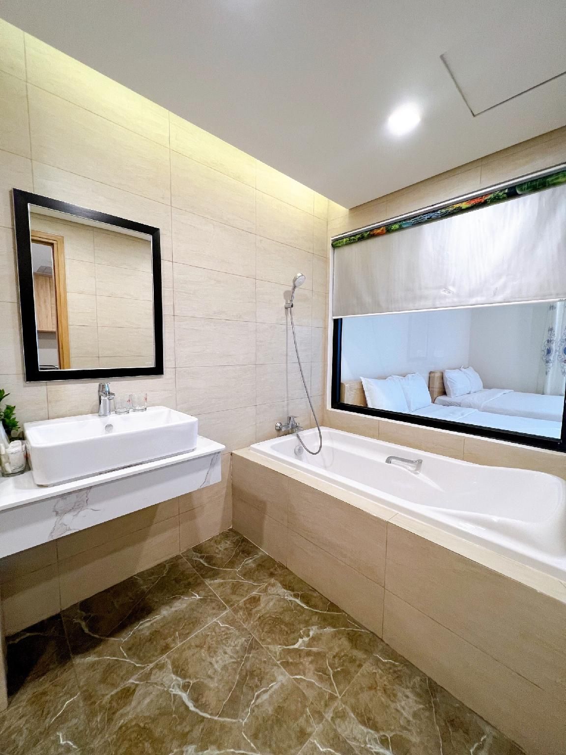 1-Bedroom Sea View Apartment