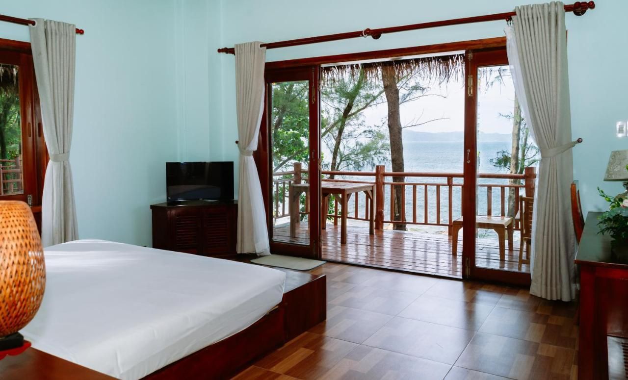 Deluxe Sea View