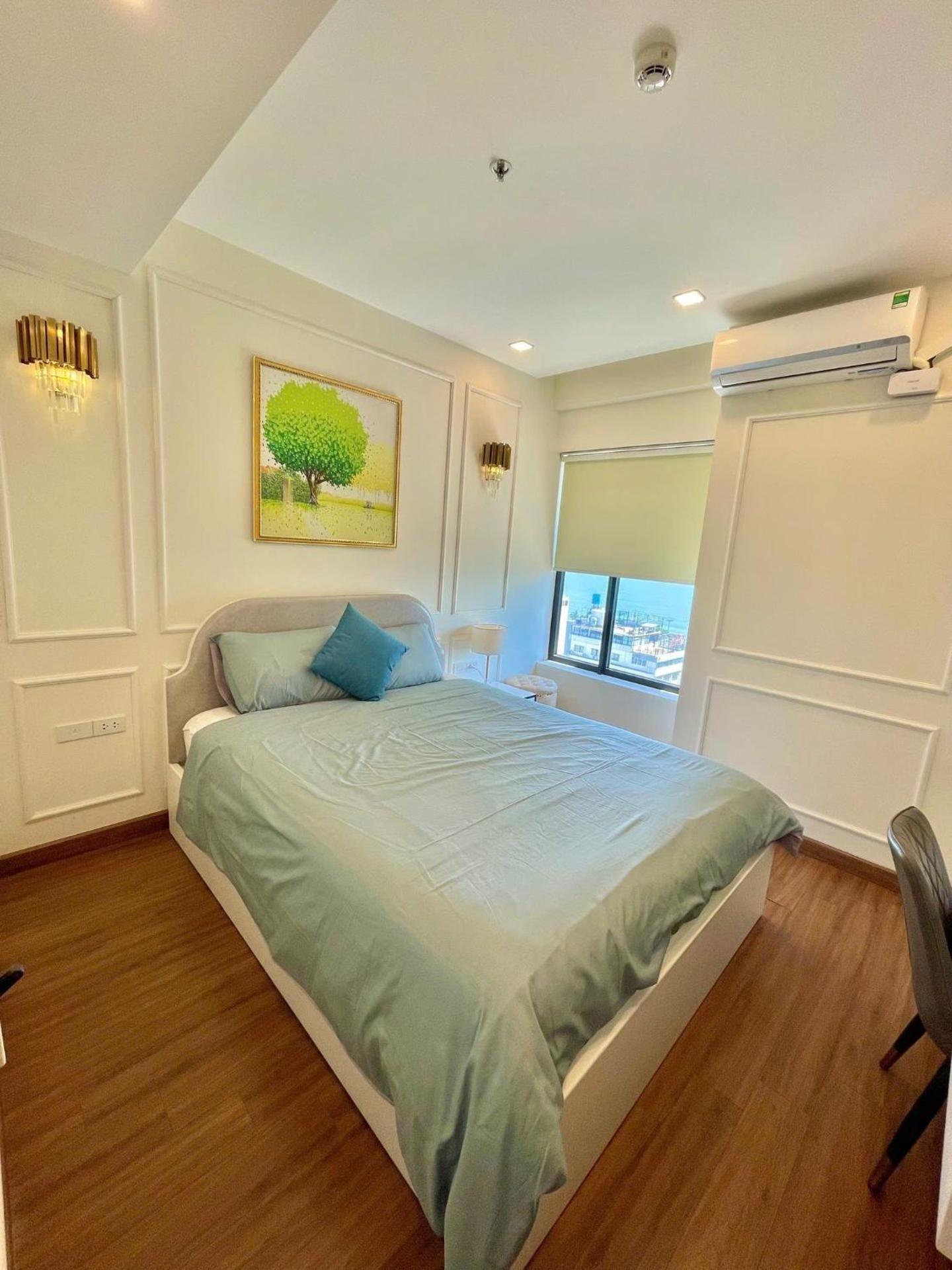 Classic One-Bedroom Apartment with King Bed