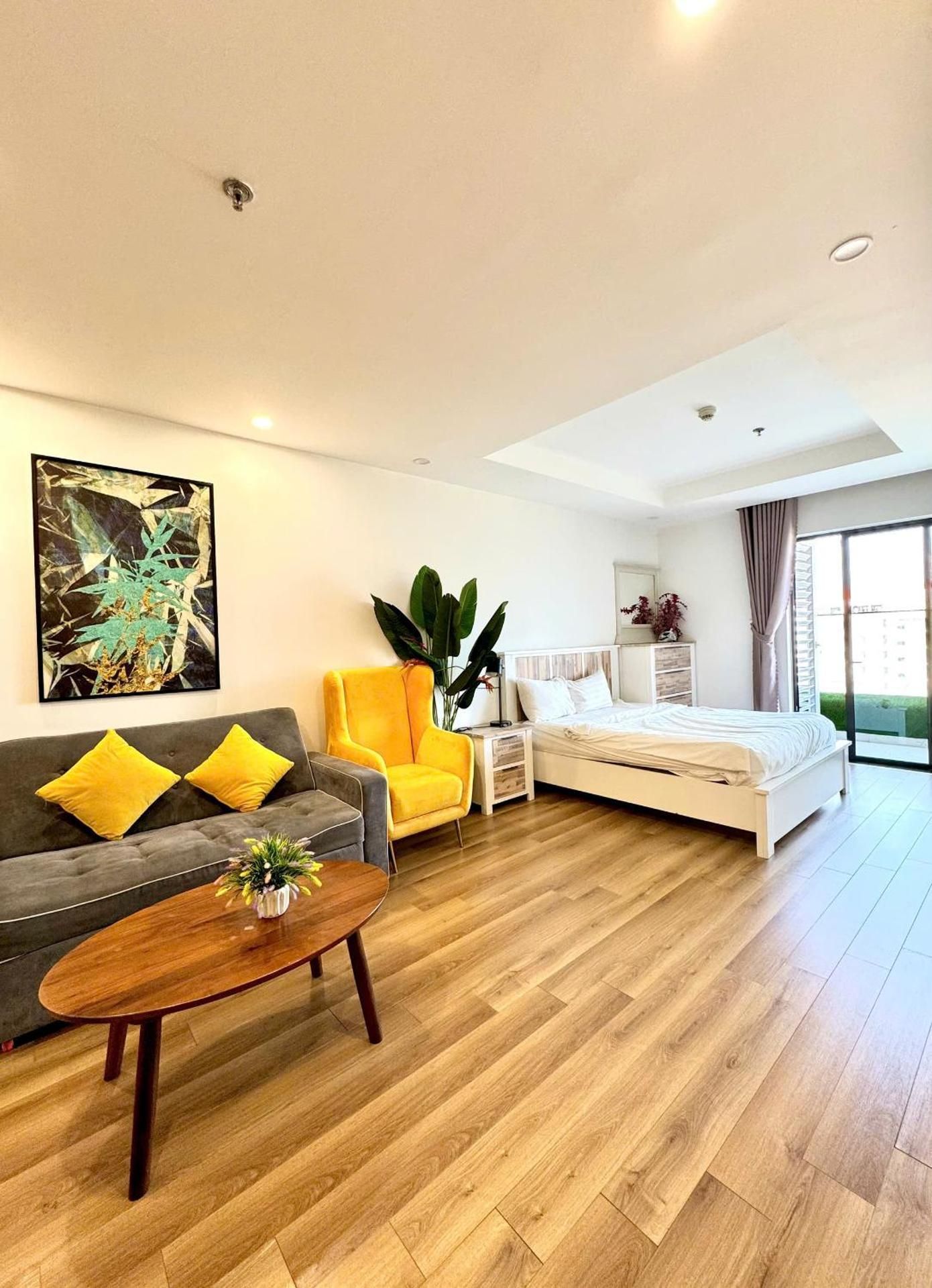 Studio with Balcony