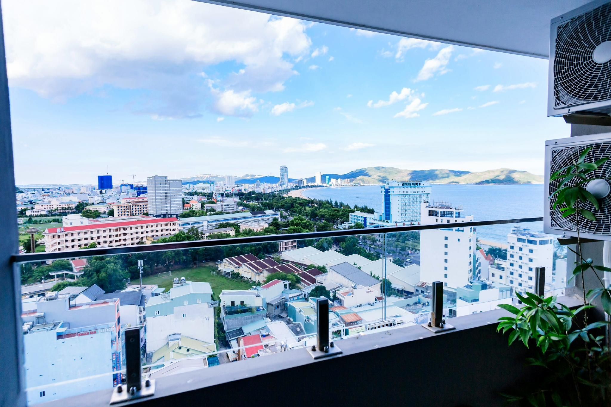 Three-Bedroom Ocean View Apartment