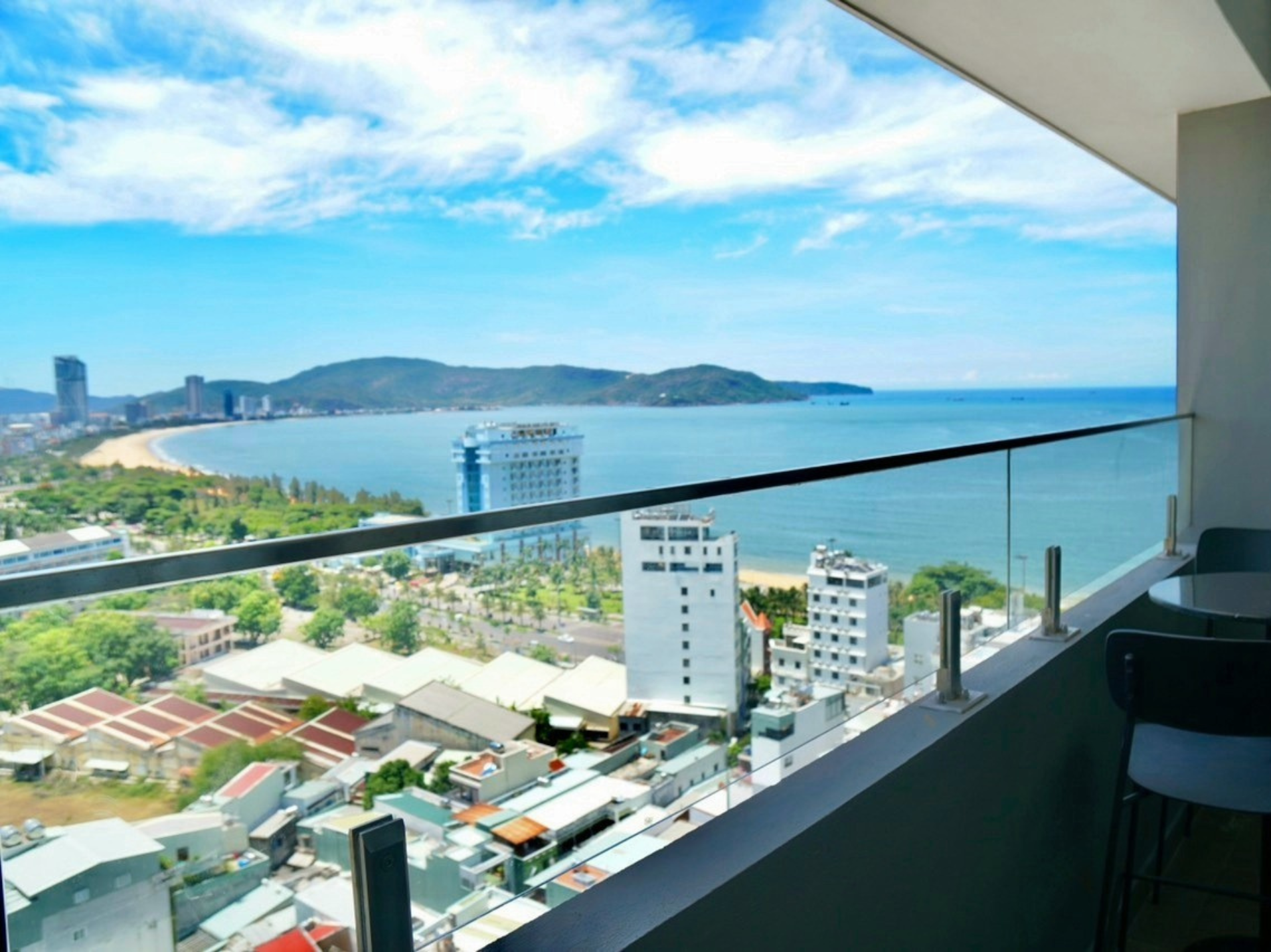 Two-Bedroom Ocean View Apartment