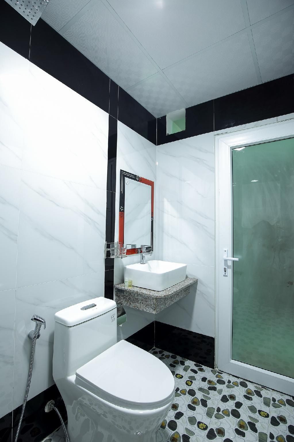 Kim Hoa Hotel Double Room 3