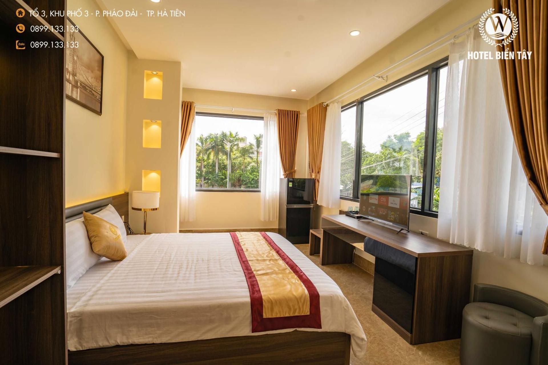 Deluxe Queen Room