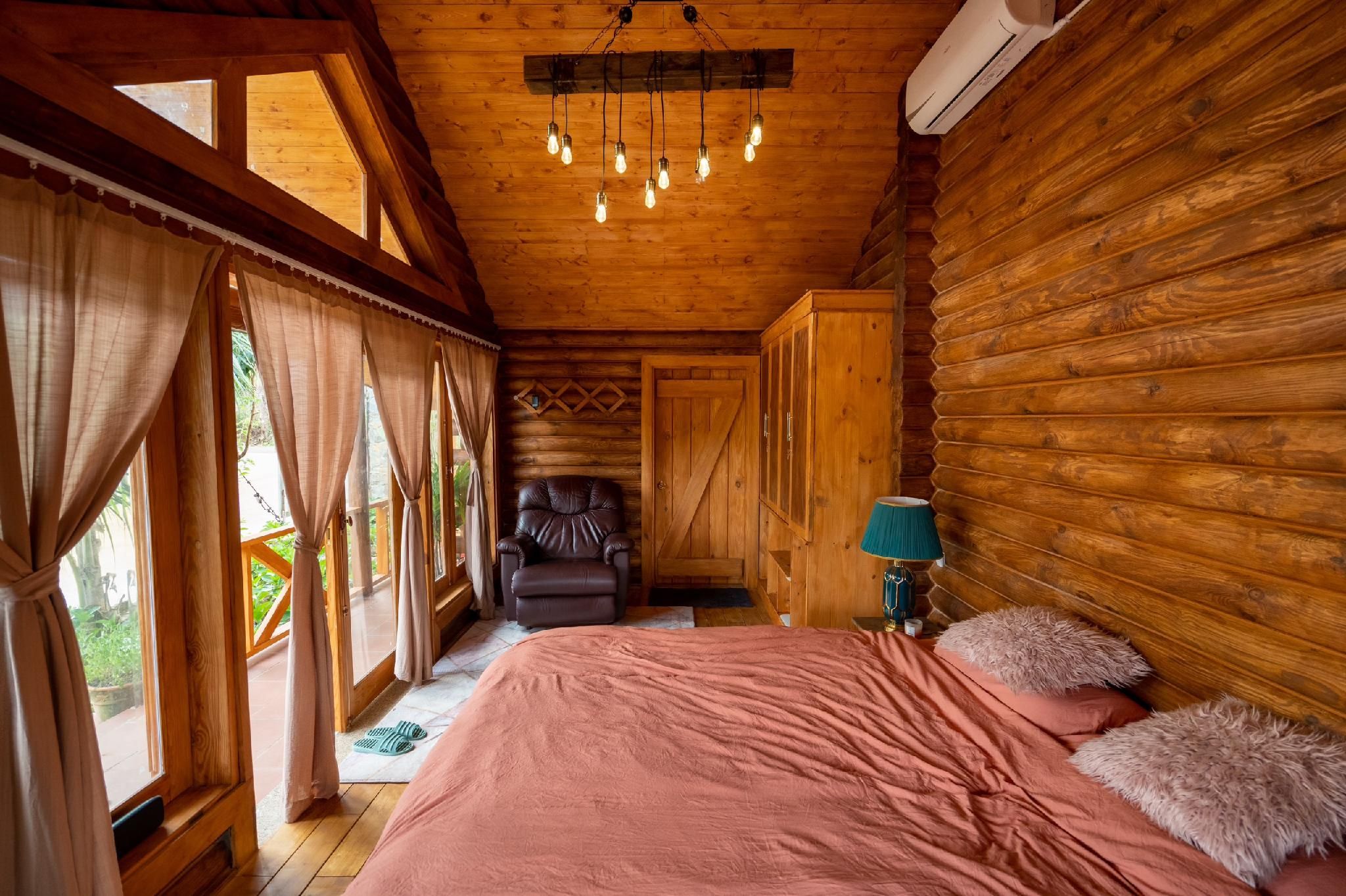 Bungalow