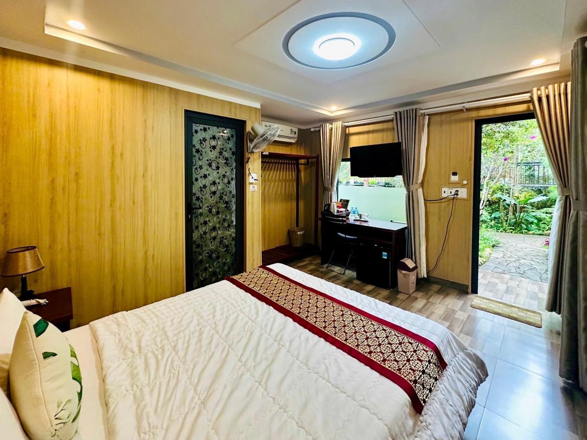 Double Room with Terrace