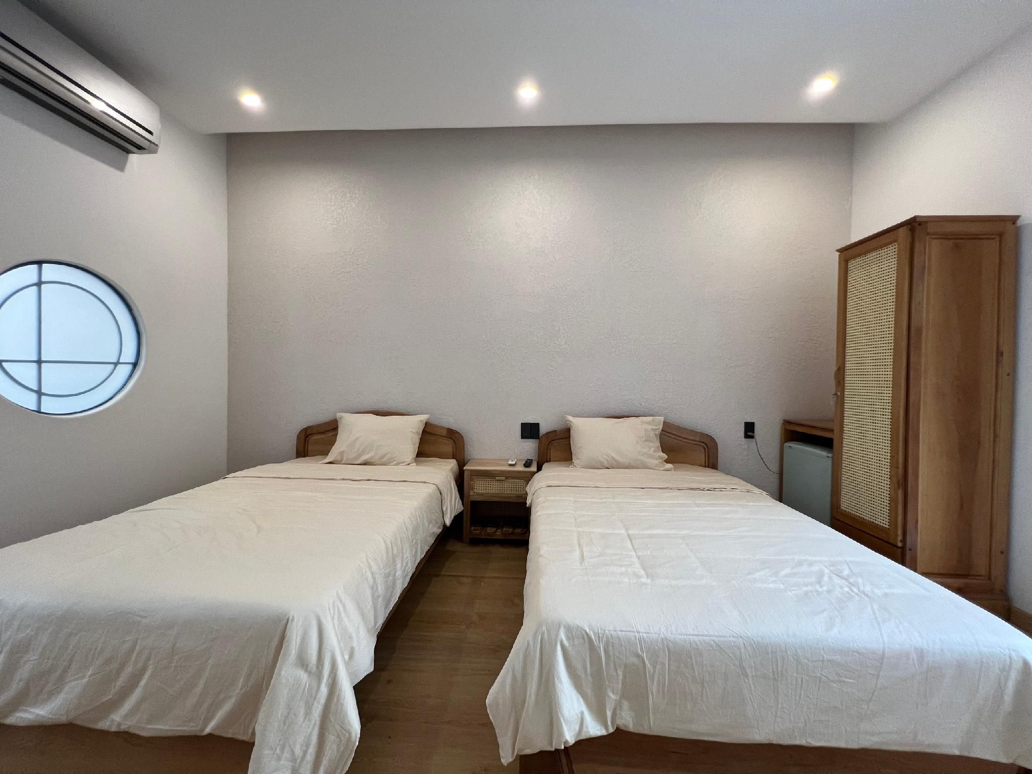 Twin - Double and Single Bed