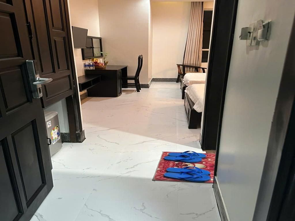 Biển Hồ Gia Lai Hotel Quadruple Room 2