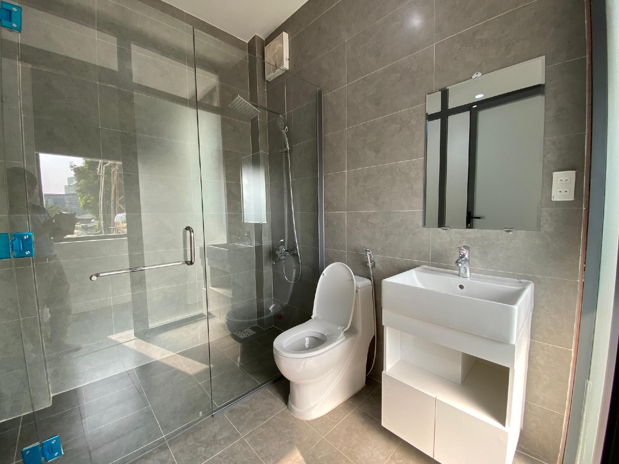 CENTRAL HOME Deluxe Room (2 Adults + 1 Child) 2