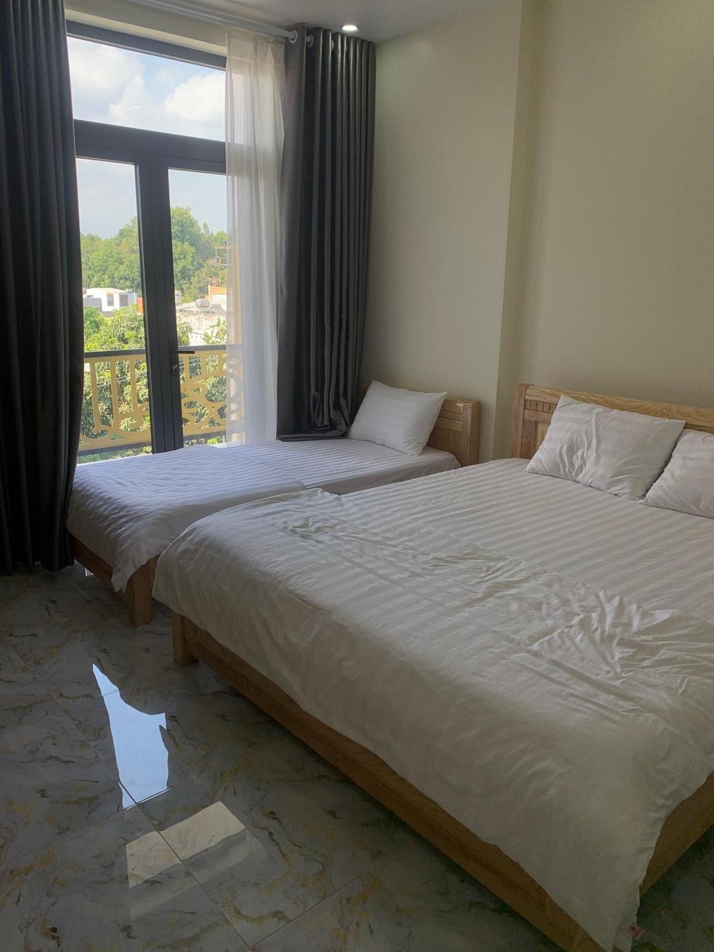 Triple Room with Balcony