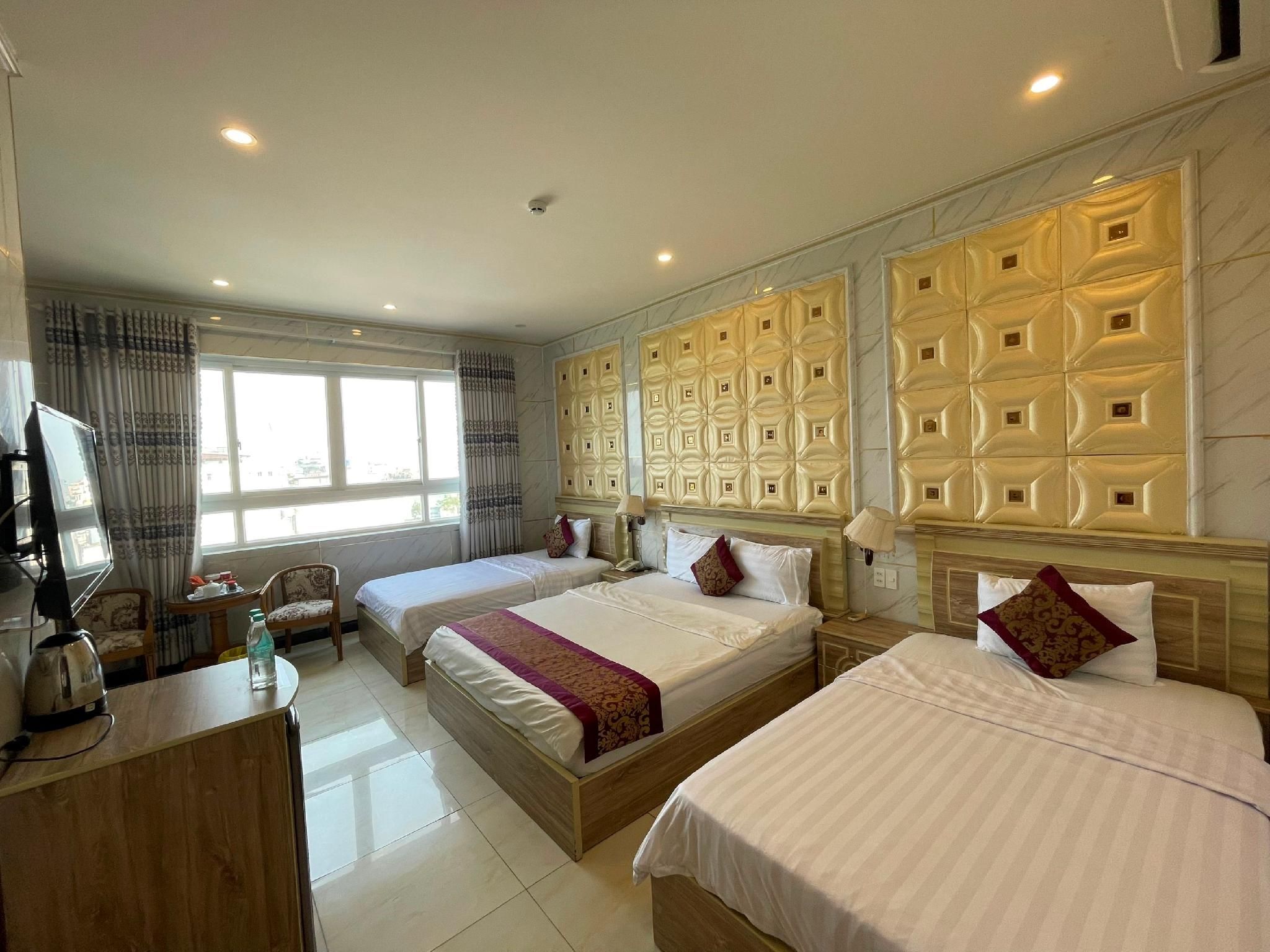Deluxe Quadruple Room