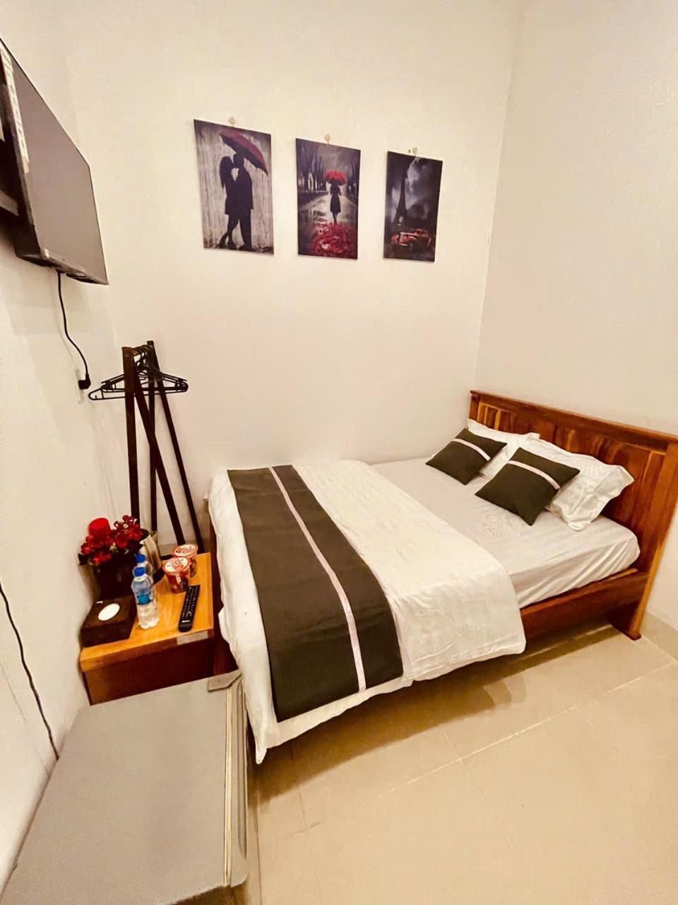 Economy Single Room