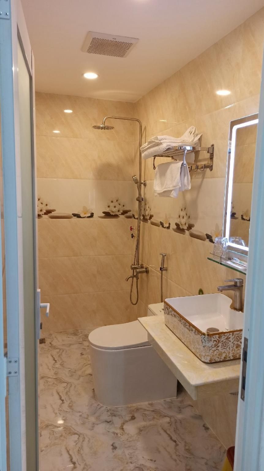 Hostel Luxury Tây Bắc Quadruple Room 3