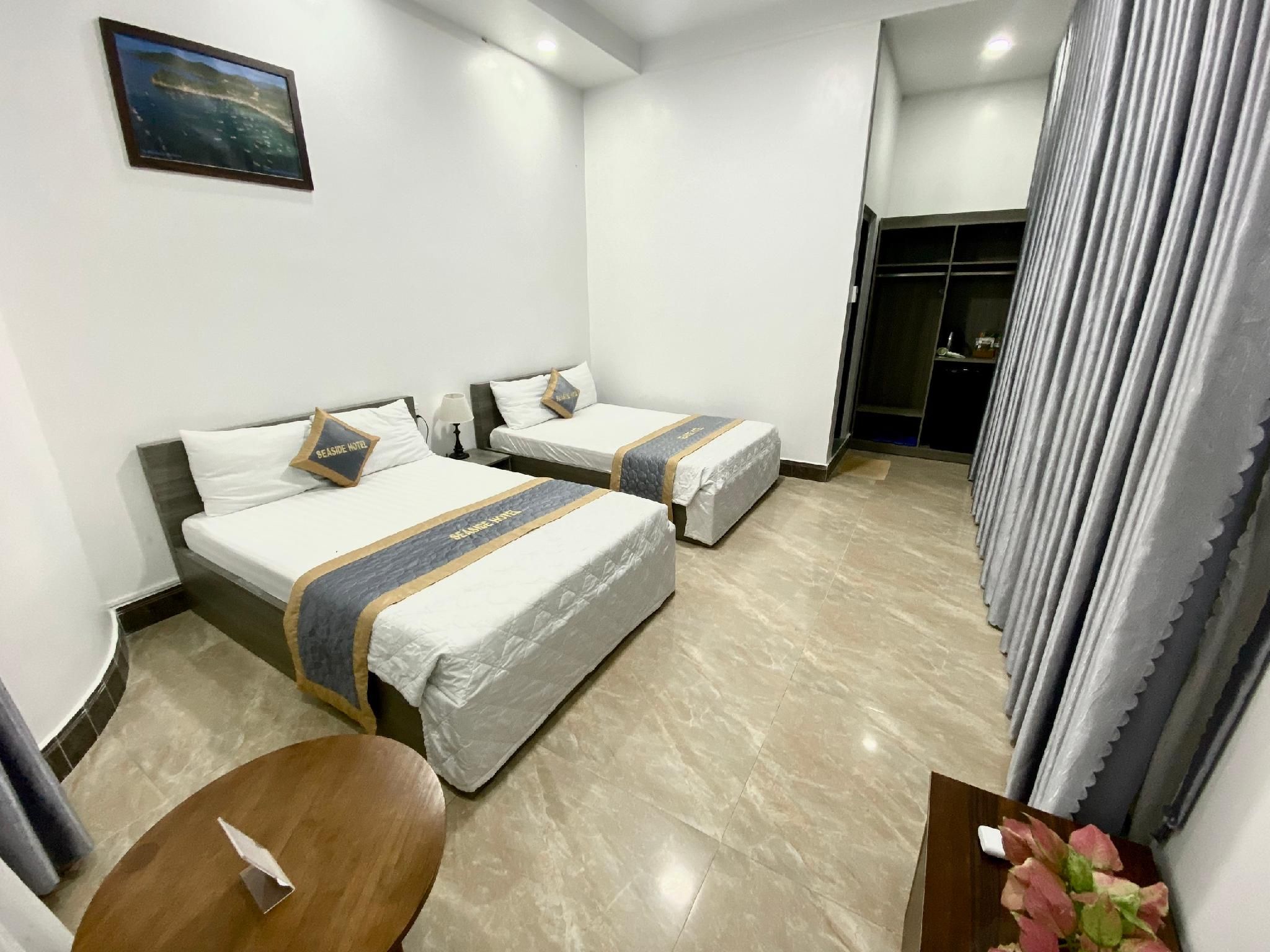 SEASIDE HOTEL  Residential Family Room - Non-Smoking 2