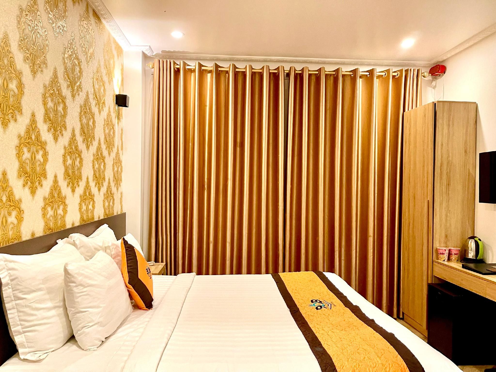 Standard - 1 Double Bed