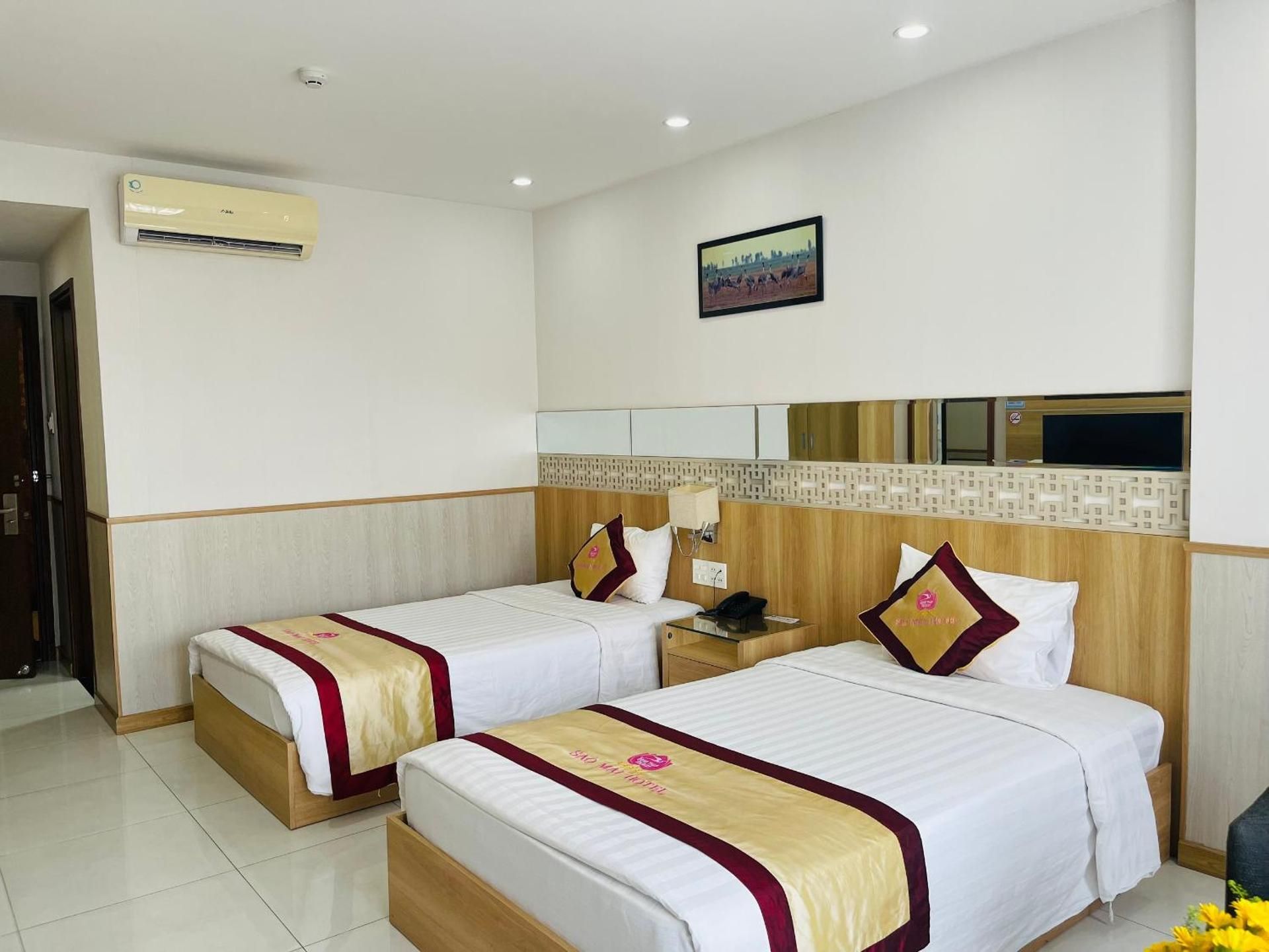 Standard Twin Room