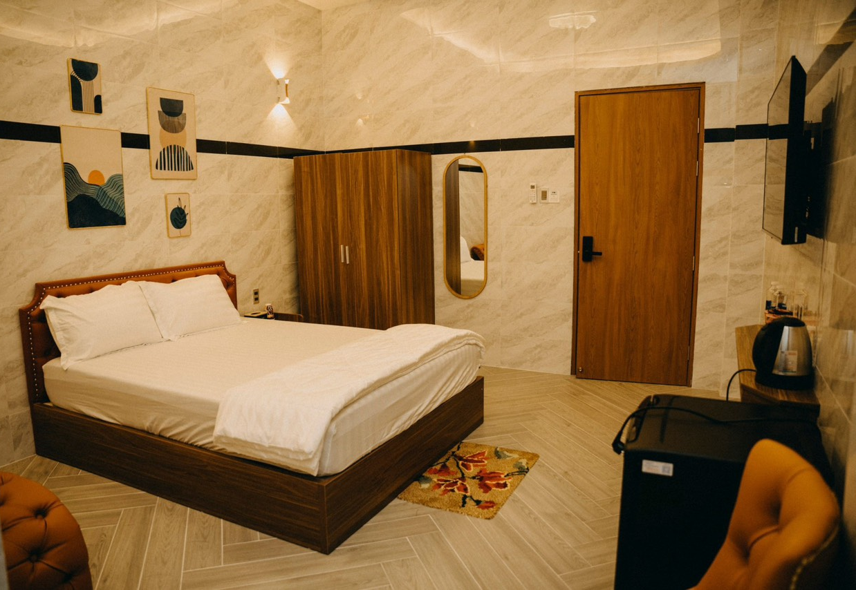 Bao Ngoc Hotel Standard Room