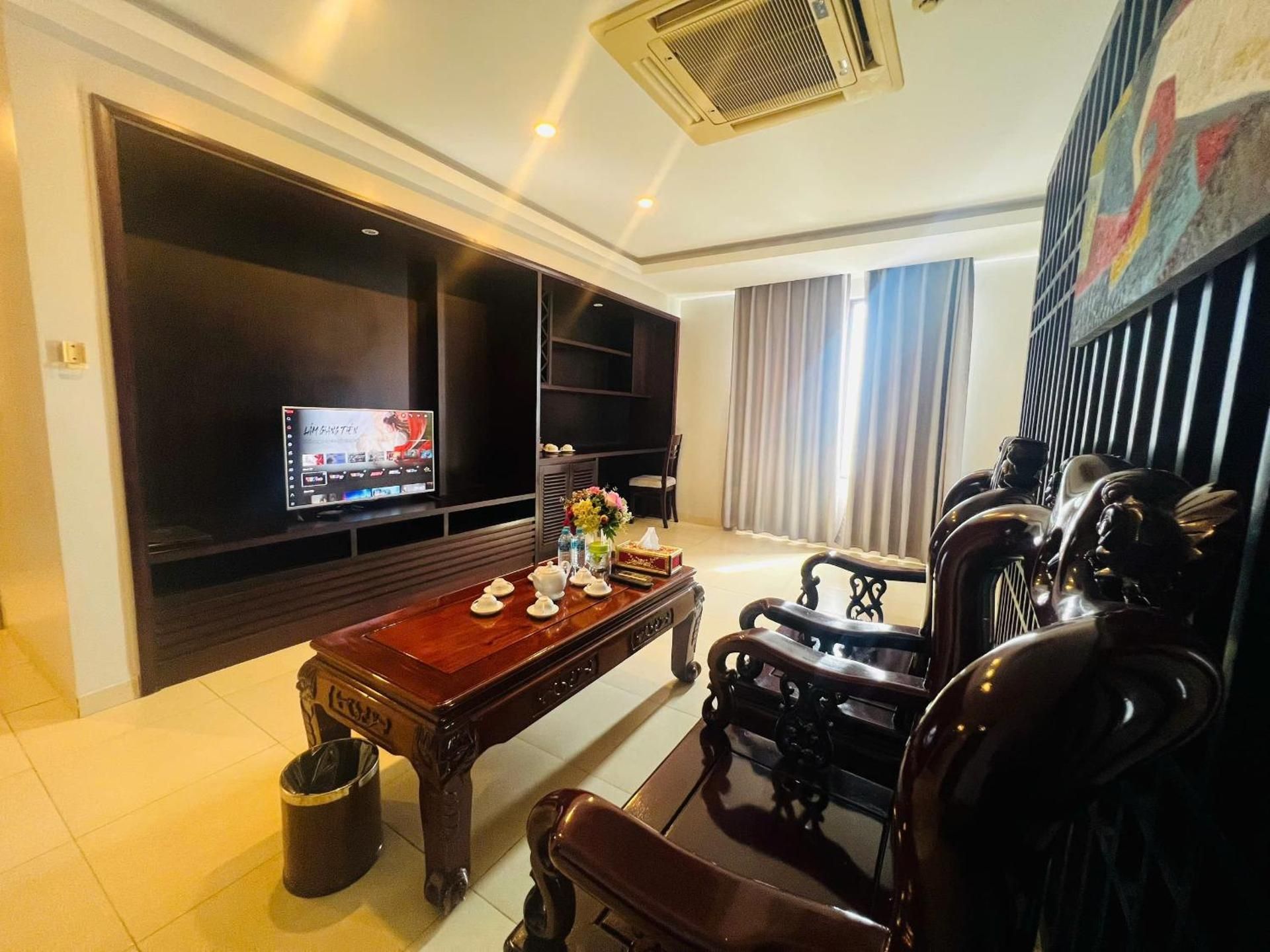 Suite with City View
