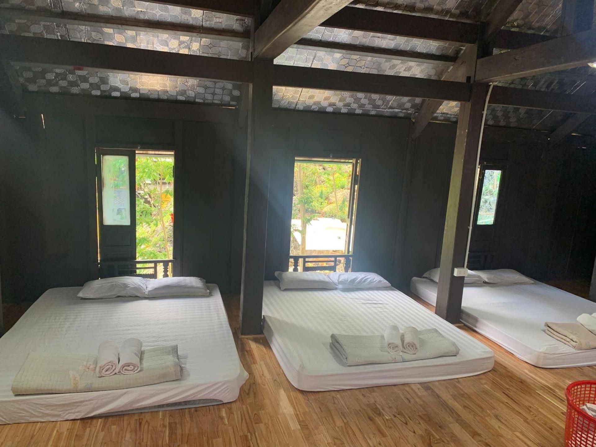 Mixed Dormitory Room