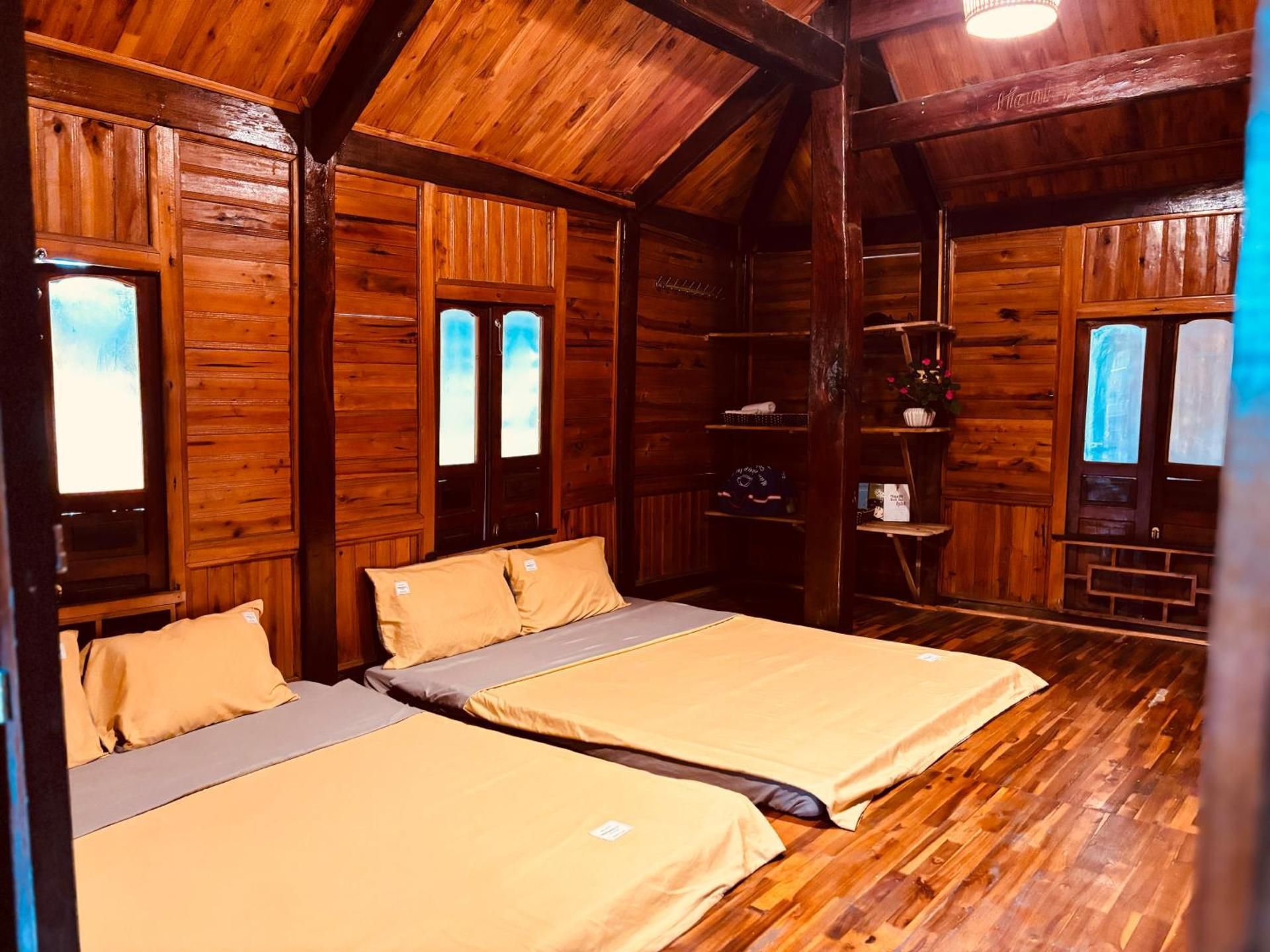 Double Room with Shared Bathroom