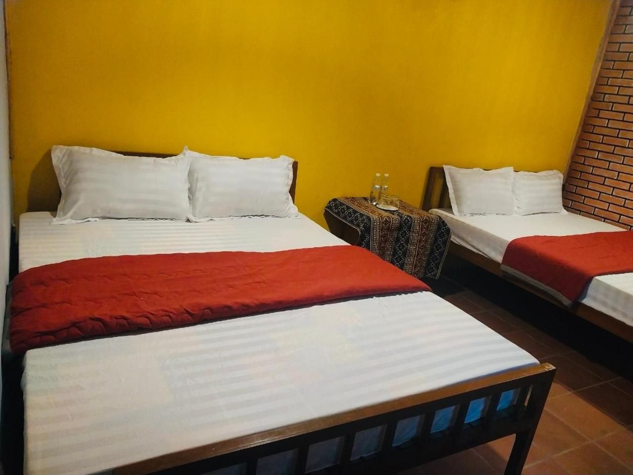 Quadruple Room with Shared Bathroom