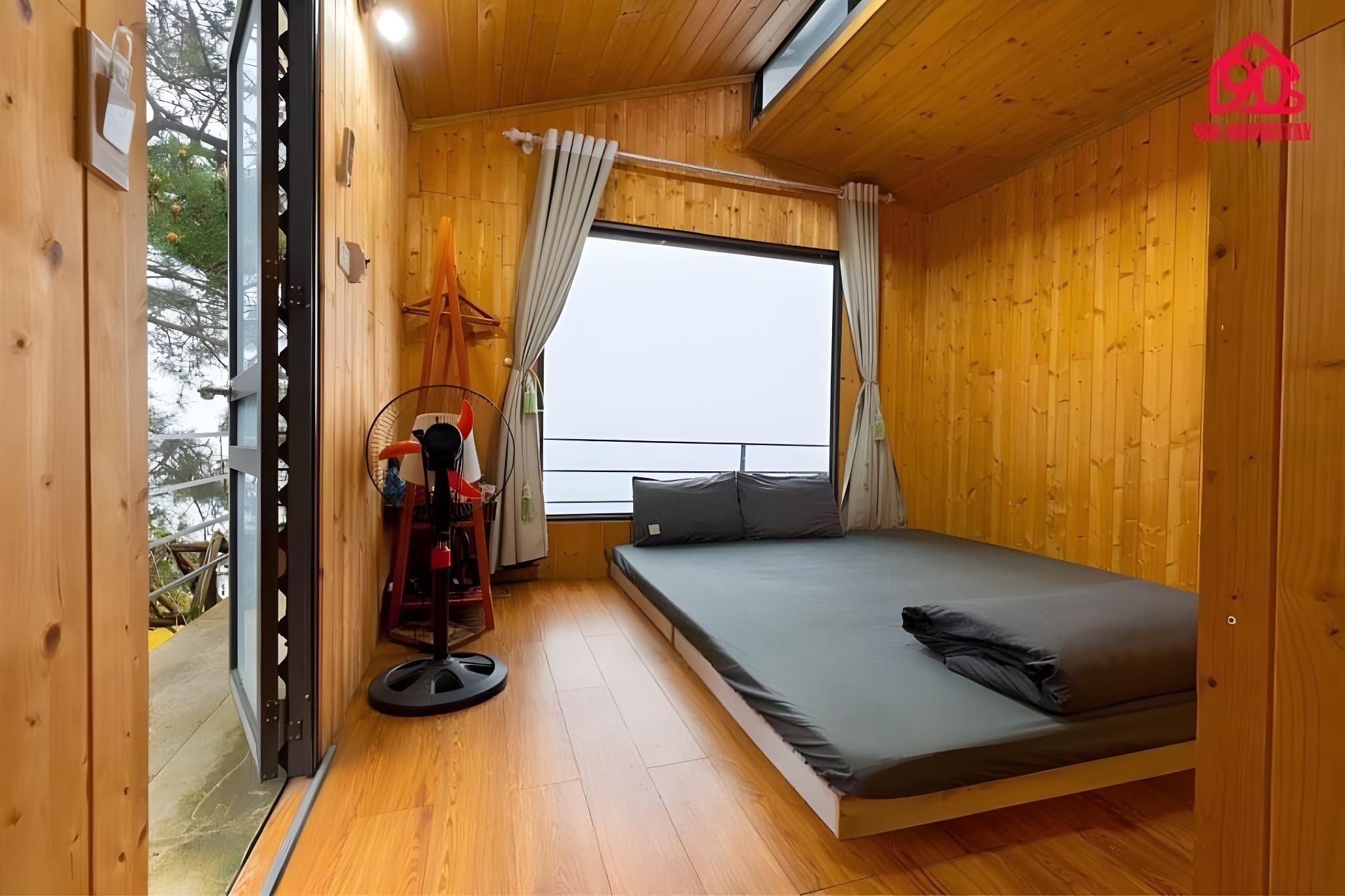 90s Homestay Deluxe - B