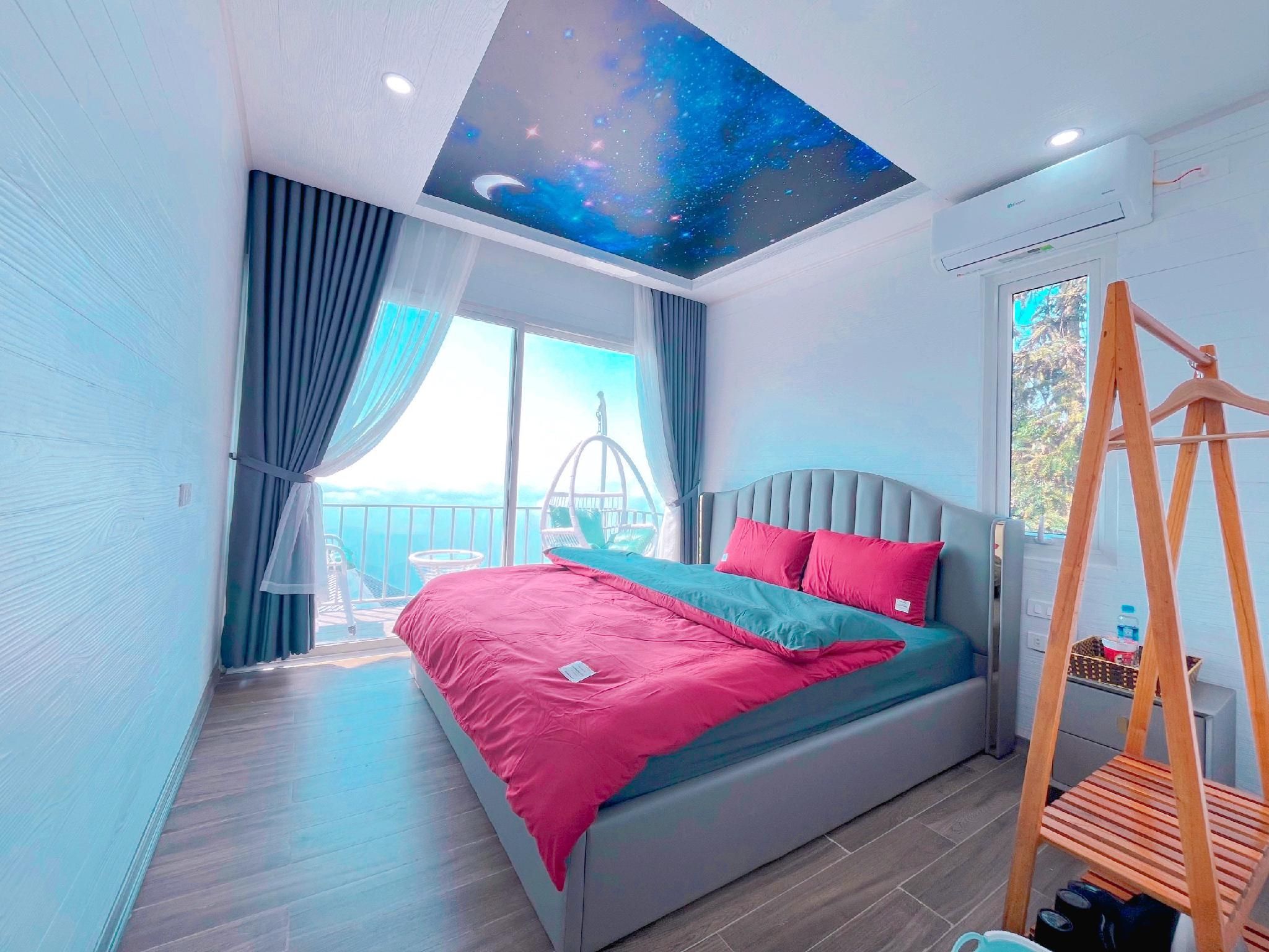 Deluxe - Air Conditioning