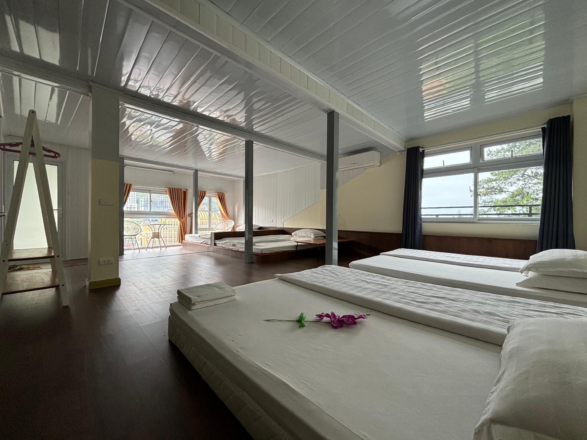 4-Bed Shared Room With Balcony