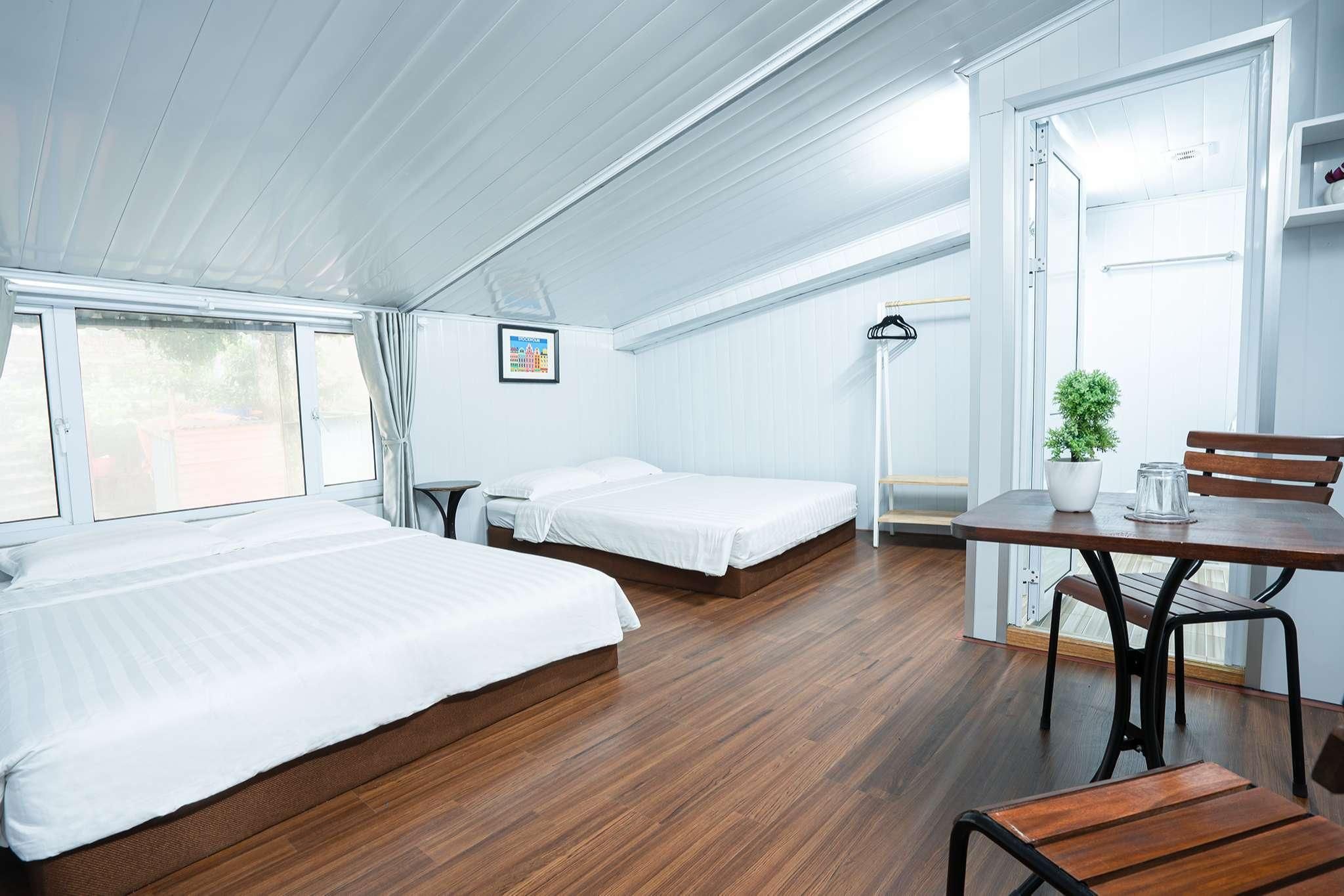 Deluxe Quadruple Room