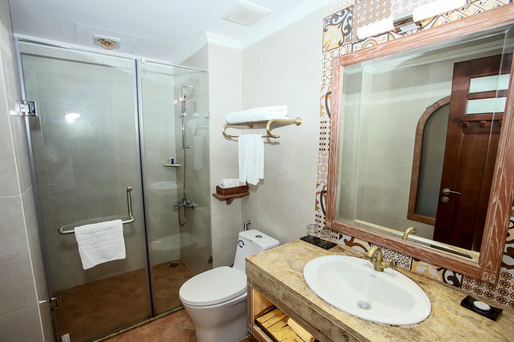 Venus Hotel Tam Dao  Superior Double Room -Non-Smoking 3