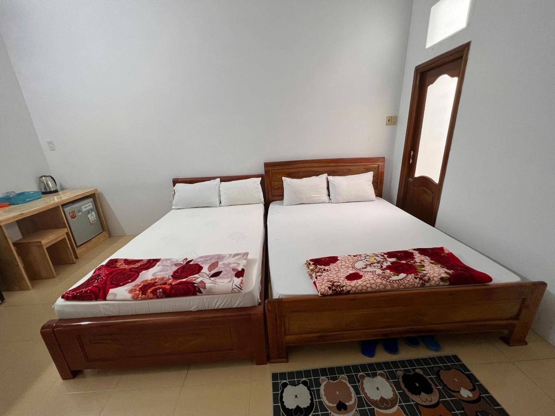 Deluxe Double Room with Shower