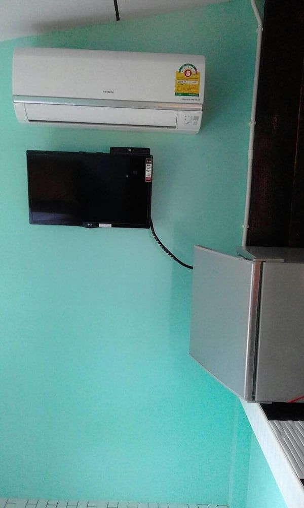 Meephawa Resort Small Double Room 9