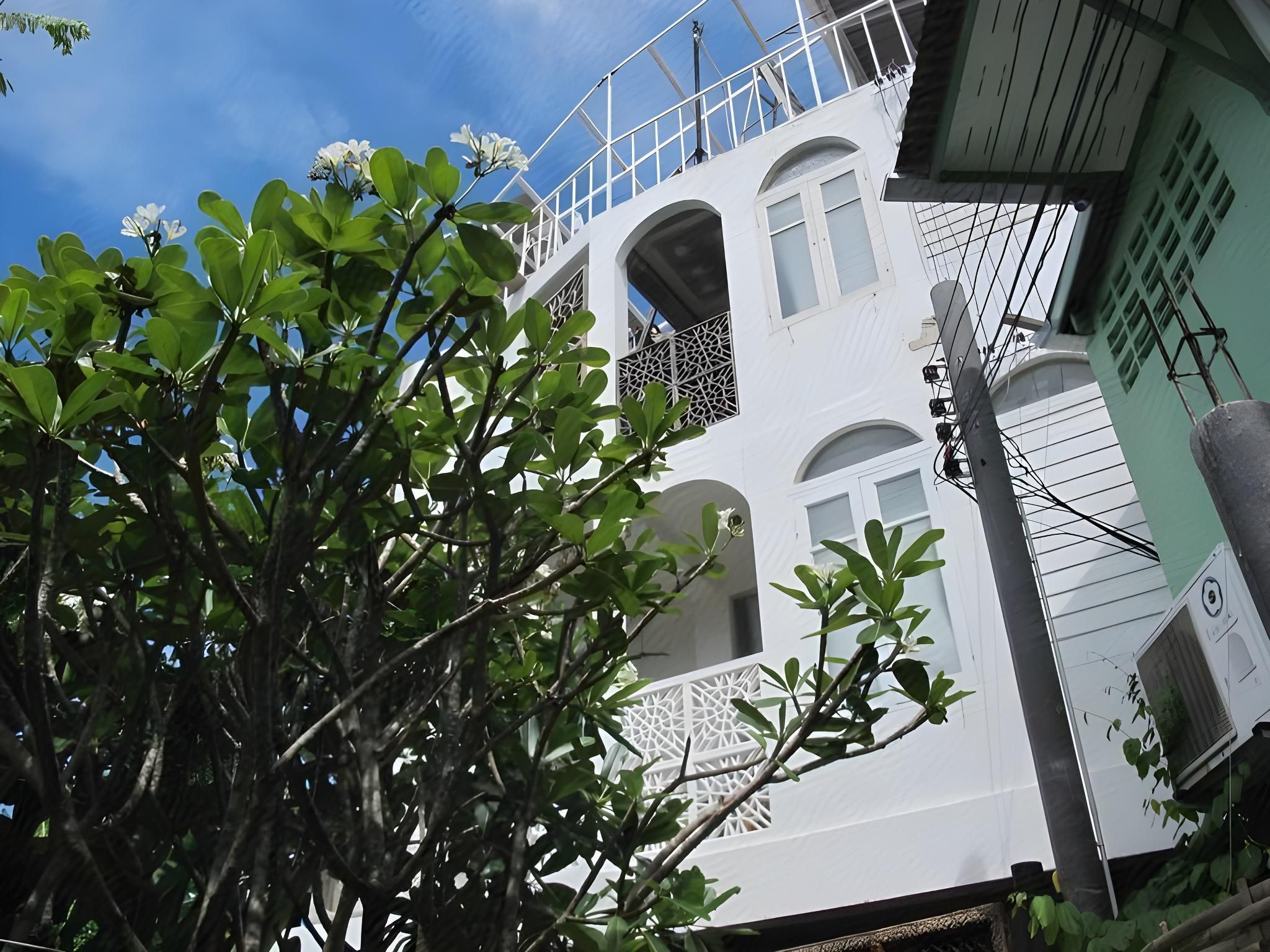 At Casa Guesthouse Amphawa