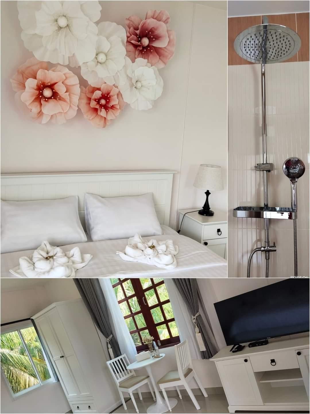 Baan Sara Boutique Resort  Vintage Room 2