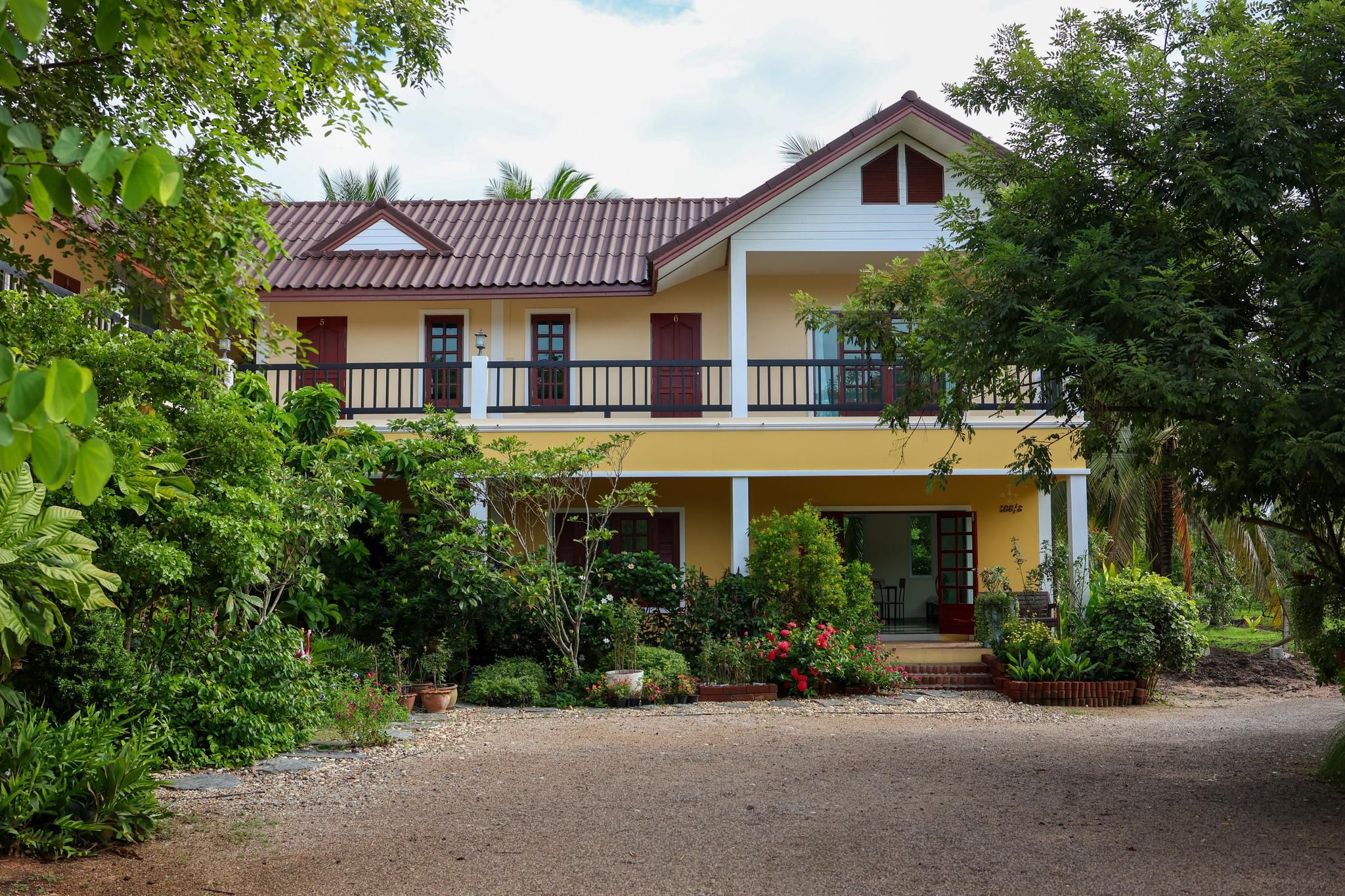 Baan Sara Boutique Resort 