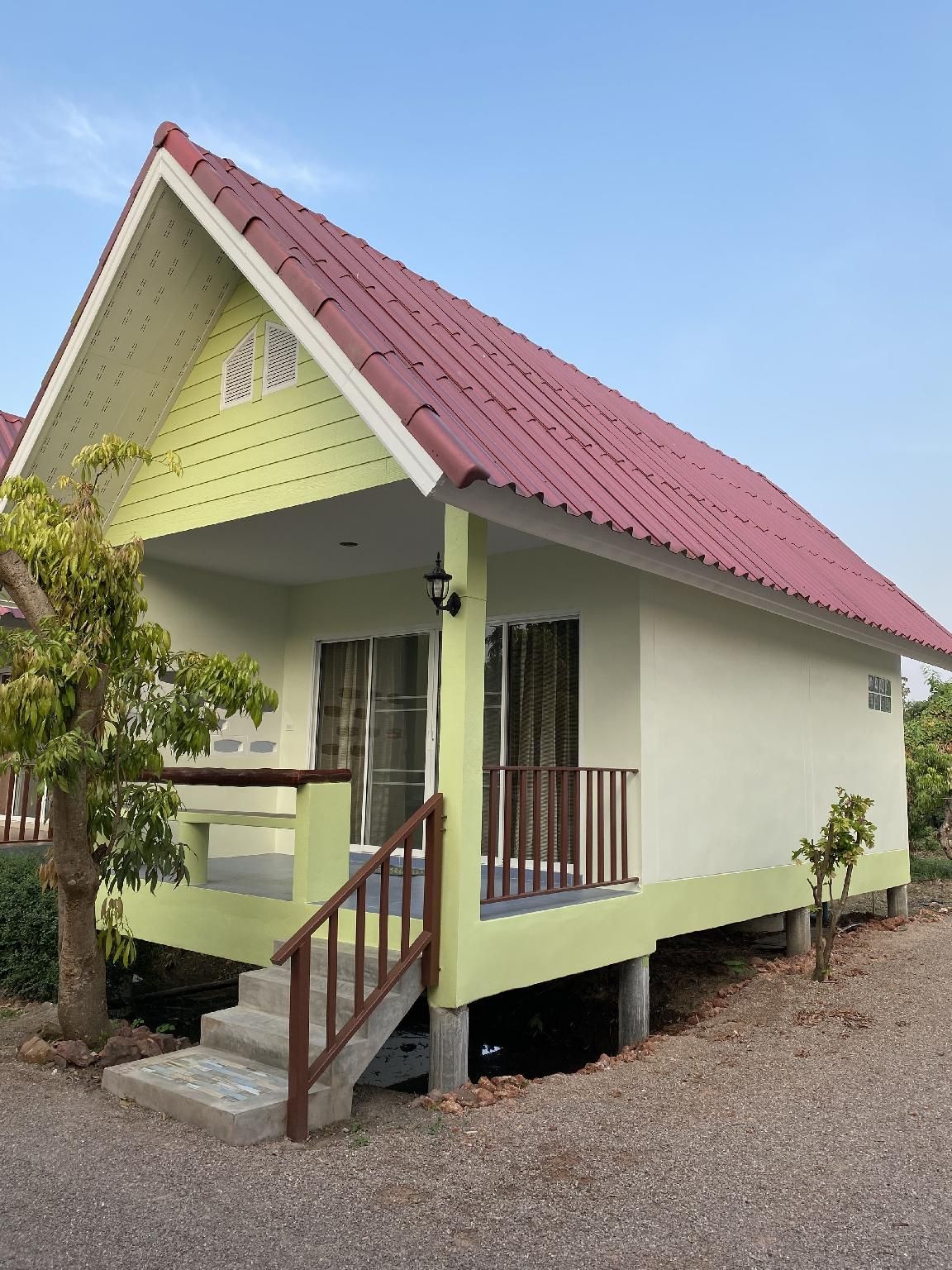 Garden Riverside Amphawa