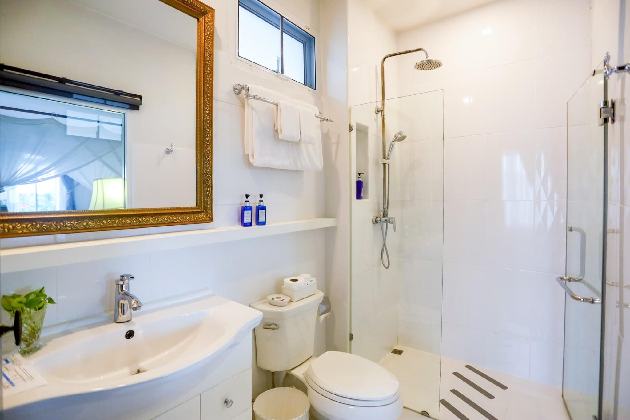 Villa Amphawa Deluxe Plus King 2