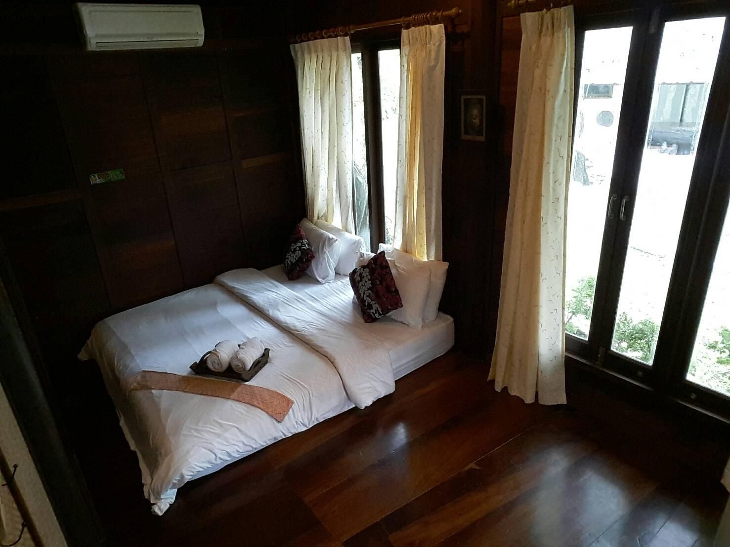 Baansuanleelawadee Standard Room