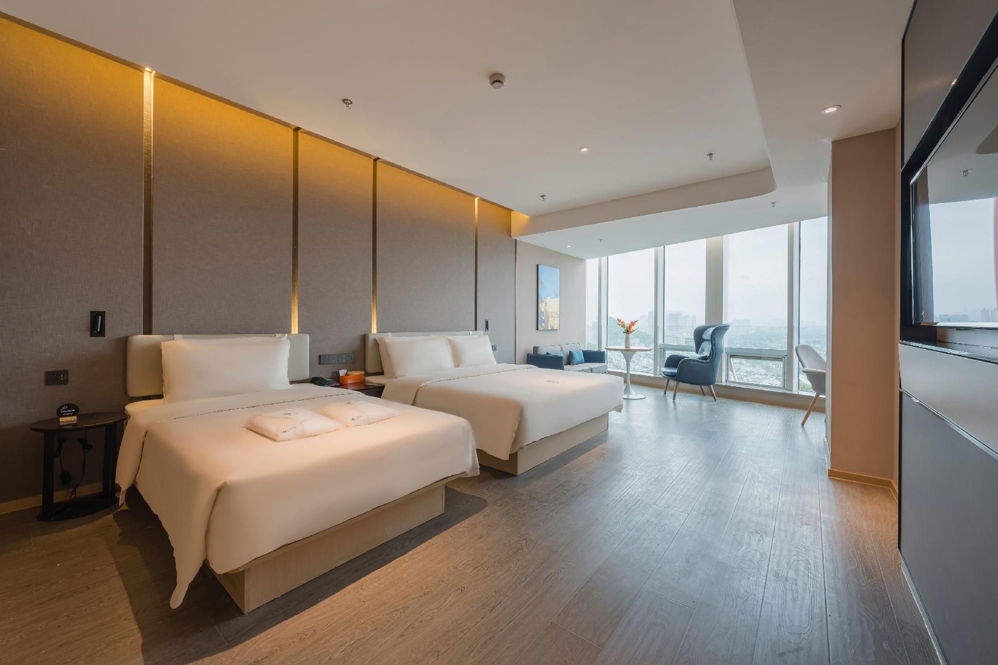 Atour - Executive Twin Room with City View