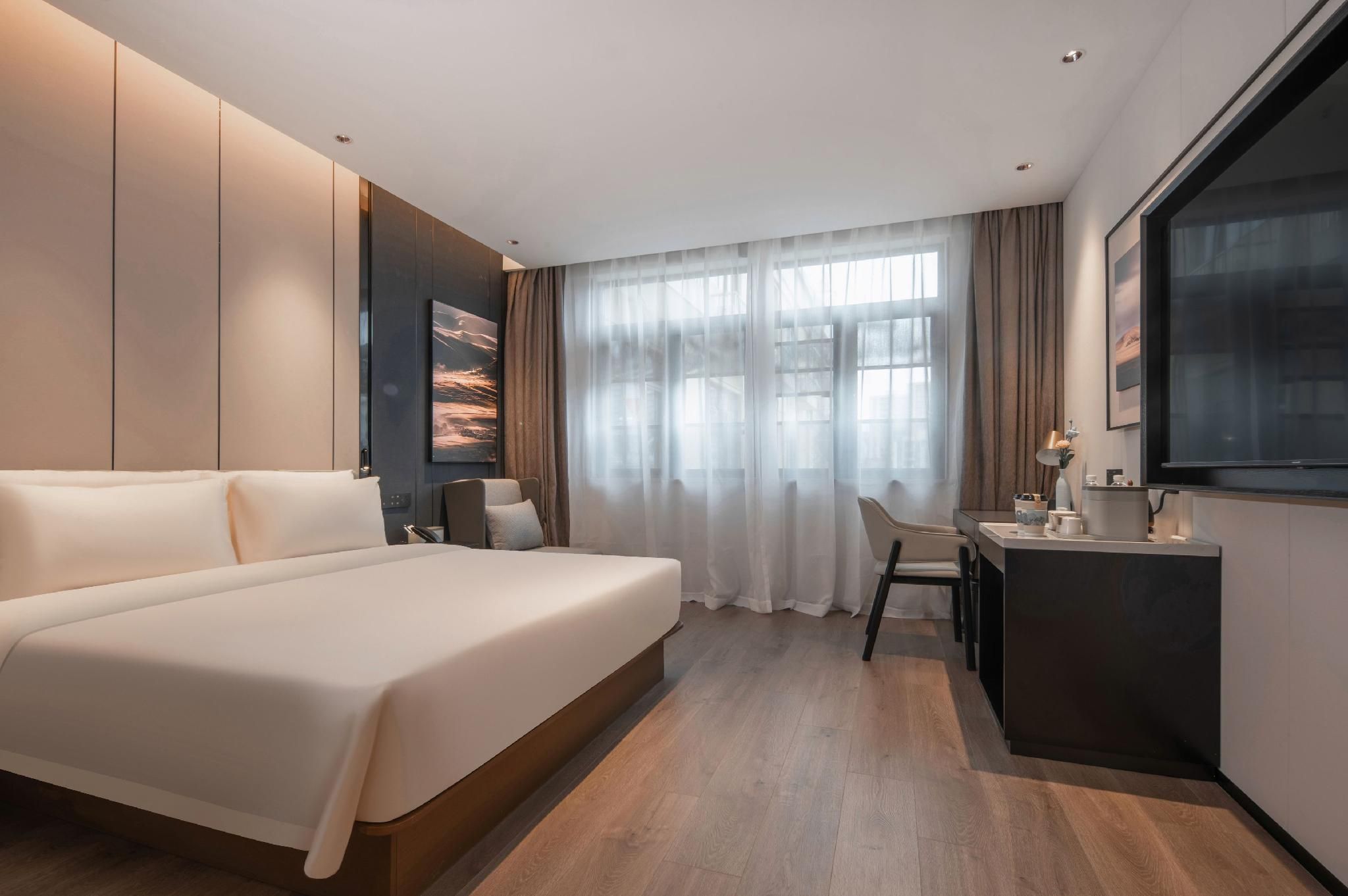 Executive room, Guest room, 1 Queen