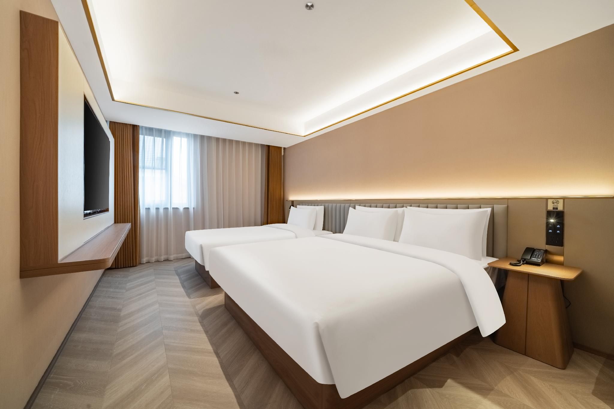 Huazhu - Family Room