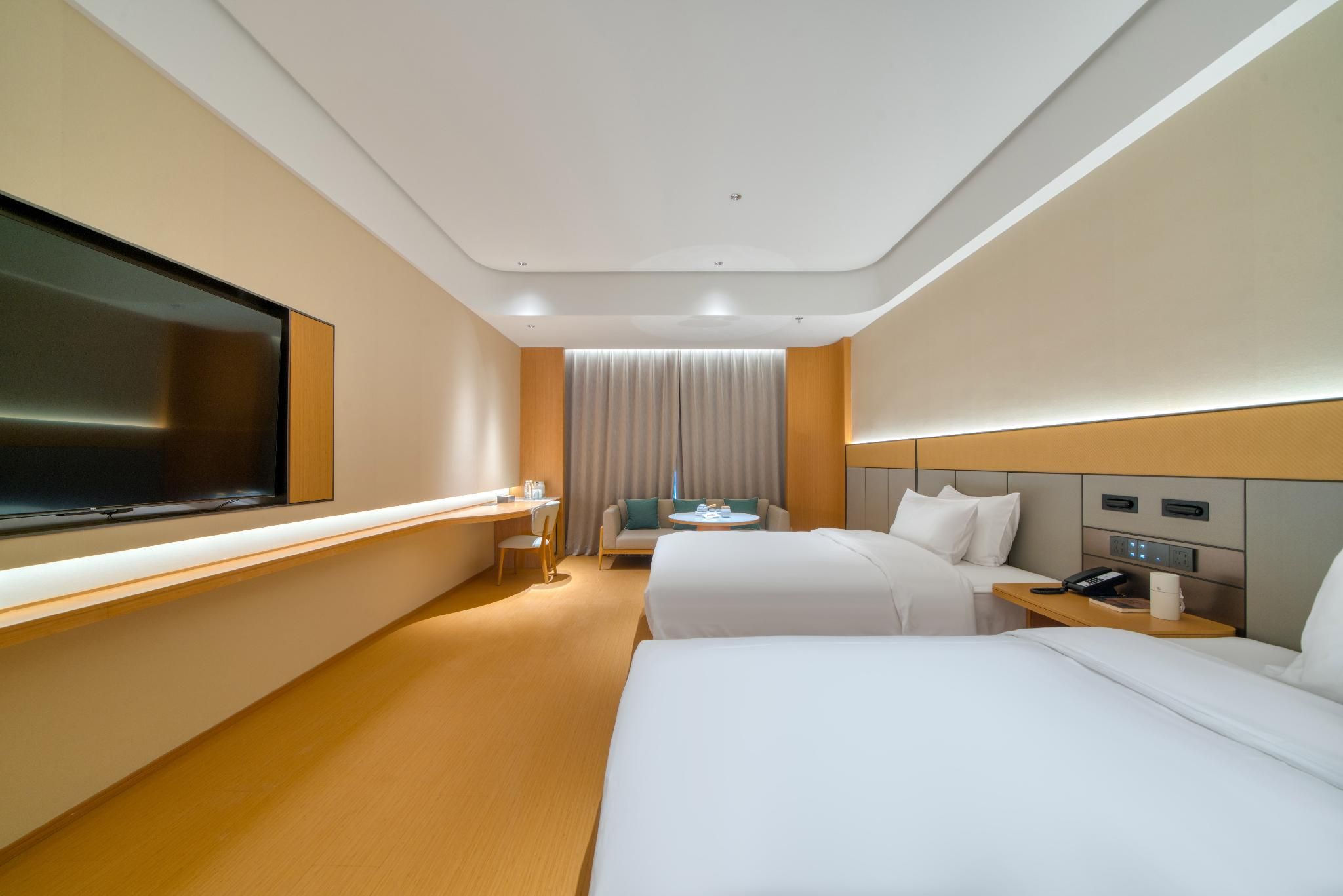 Huazhu - Business Twin Room