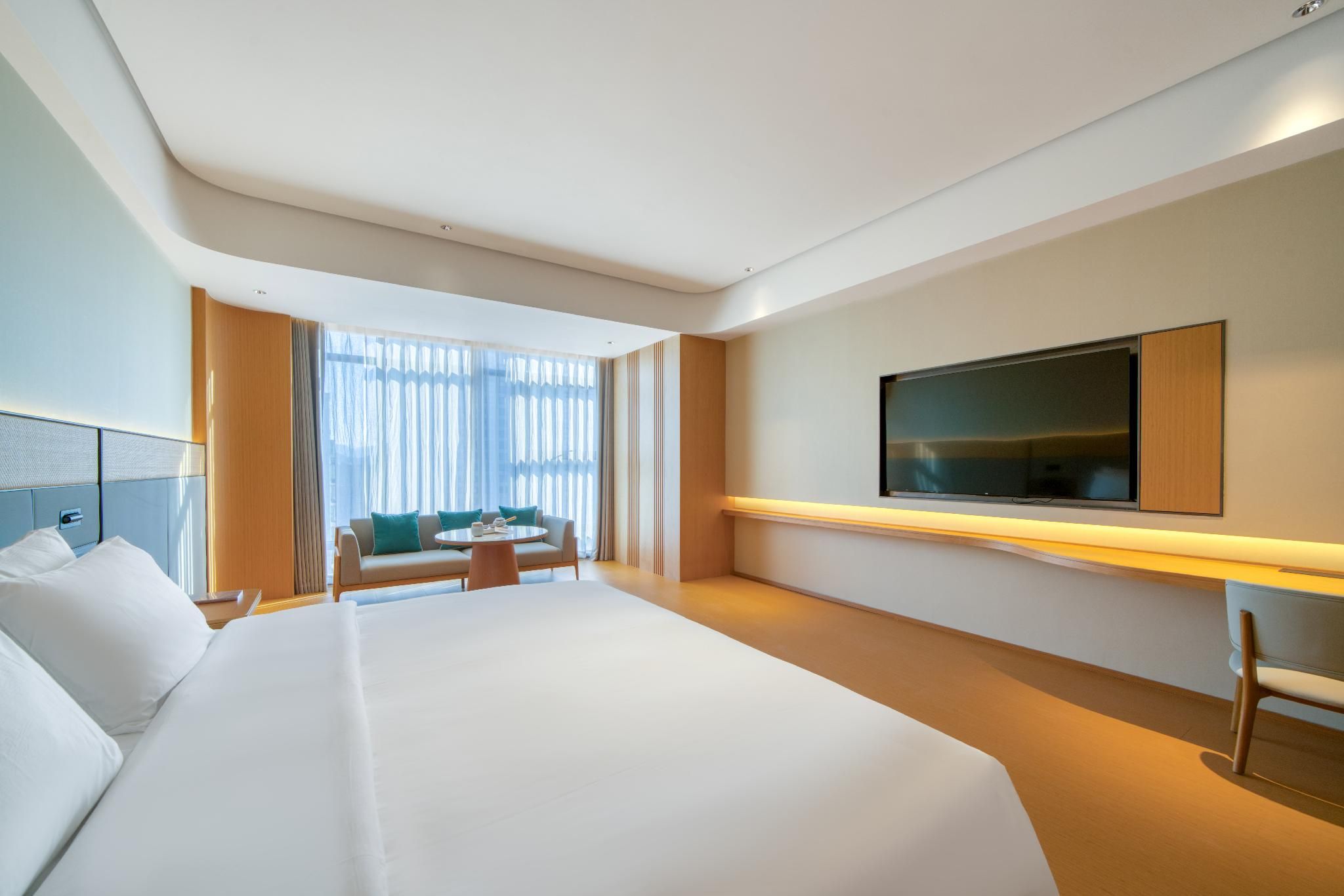 Huazhu - Deluxe Bed Room