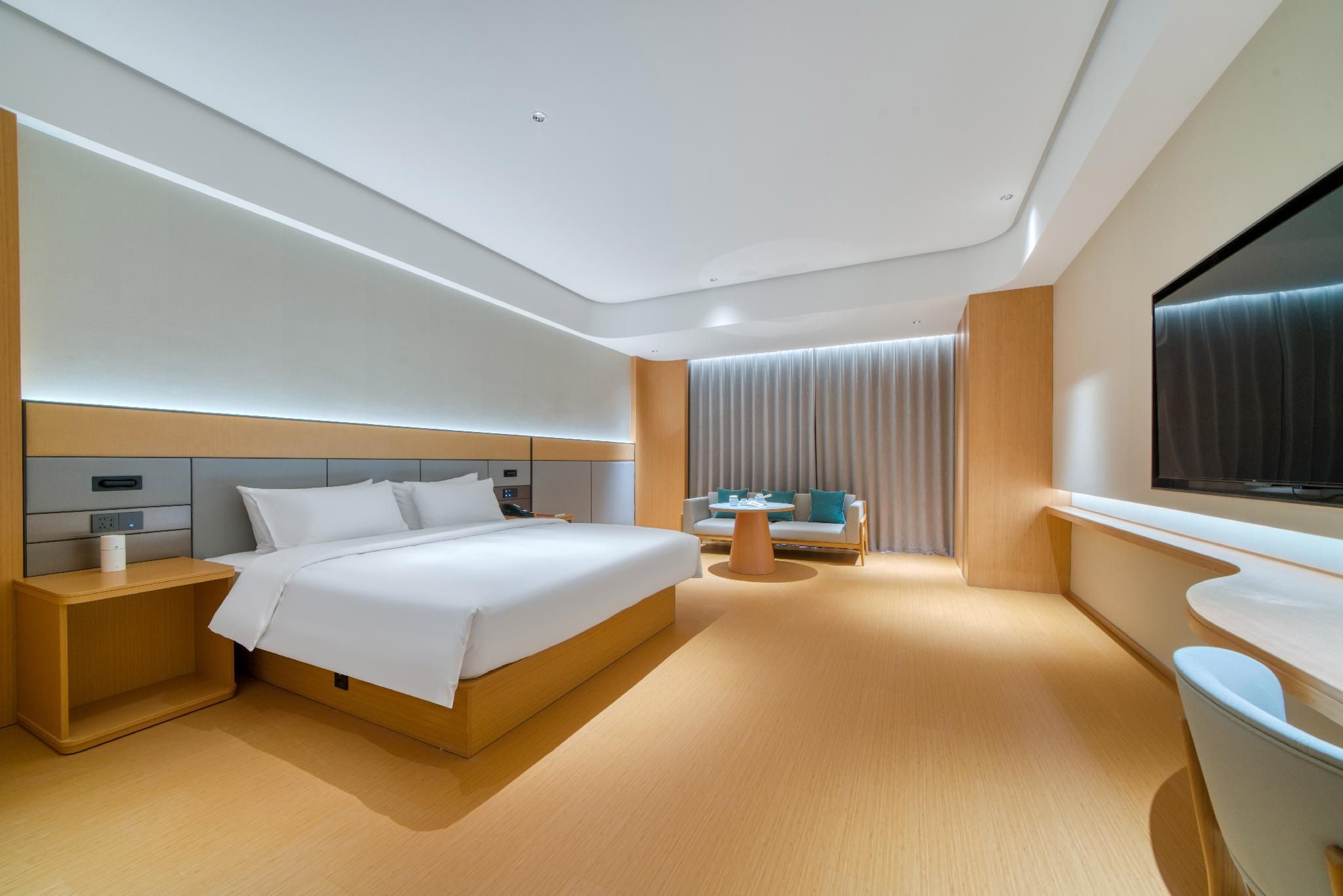 Huazhu - Deluxe Bed Room