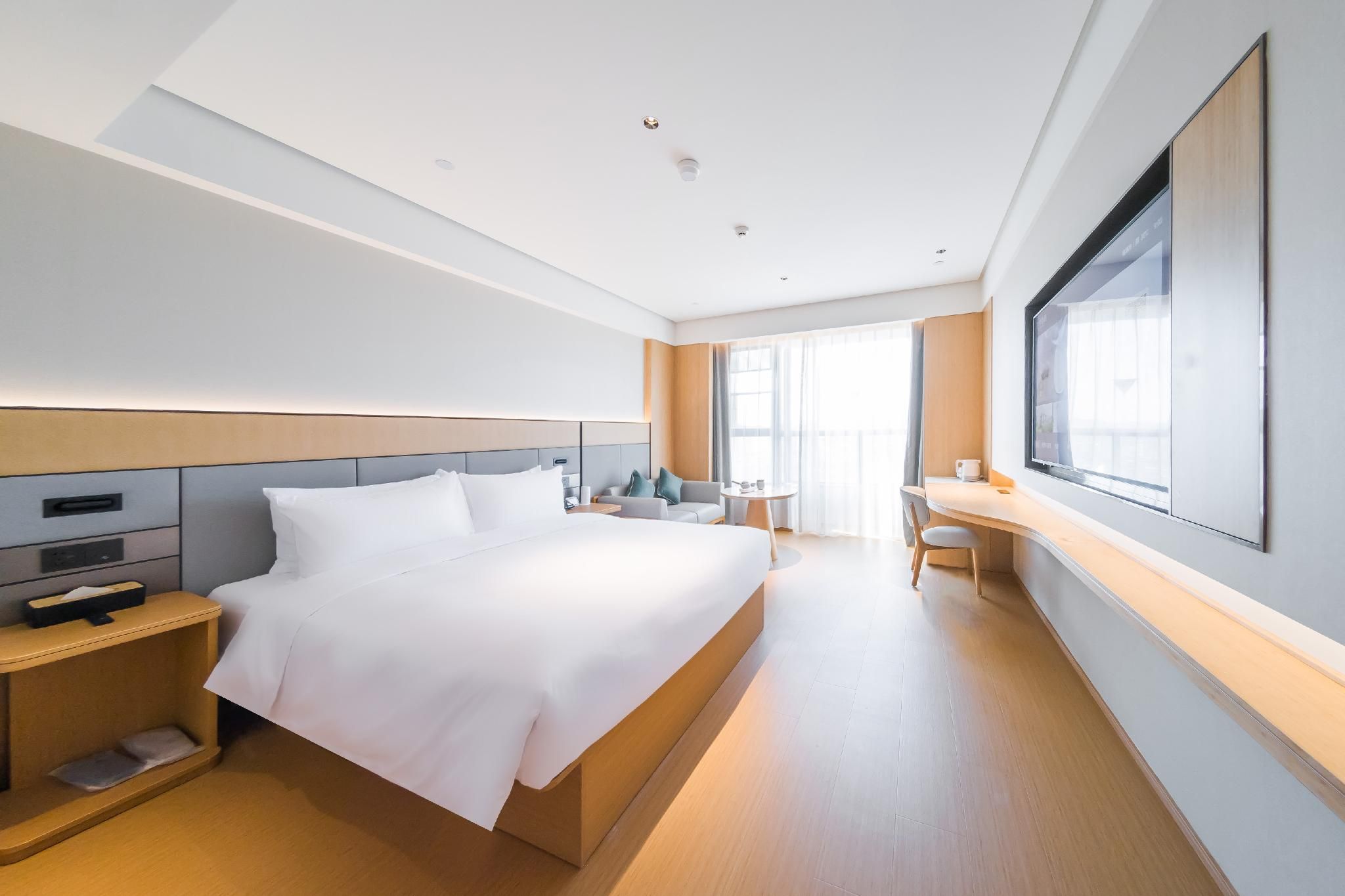 Huazhu - Superior BedRoom